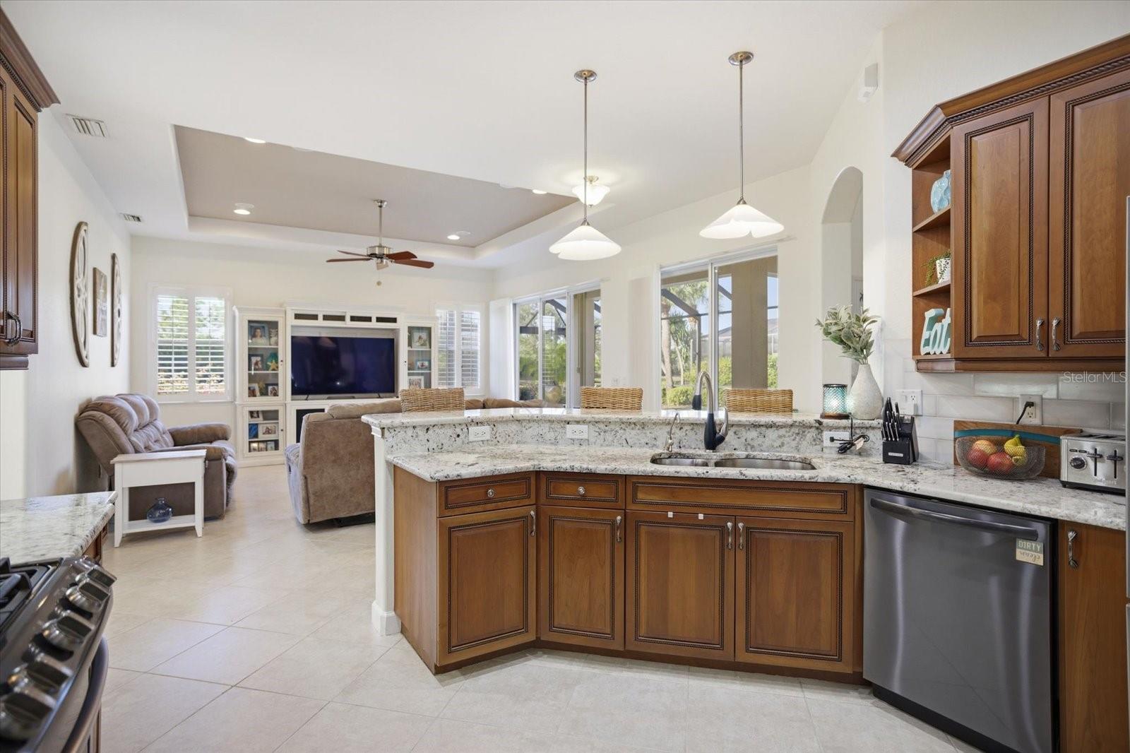 VENETIAN GOLF & RIVER CLUB - Residential