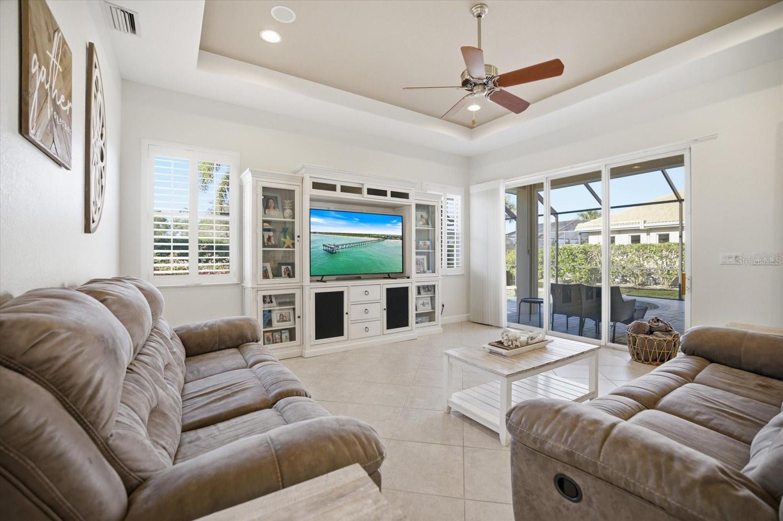 VENETIAN GOLF & RIVER CLUB - Residential