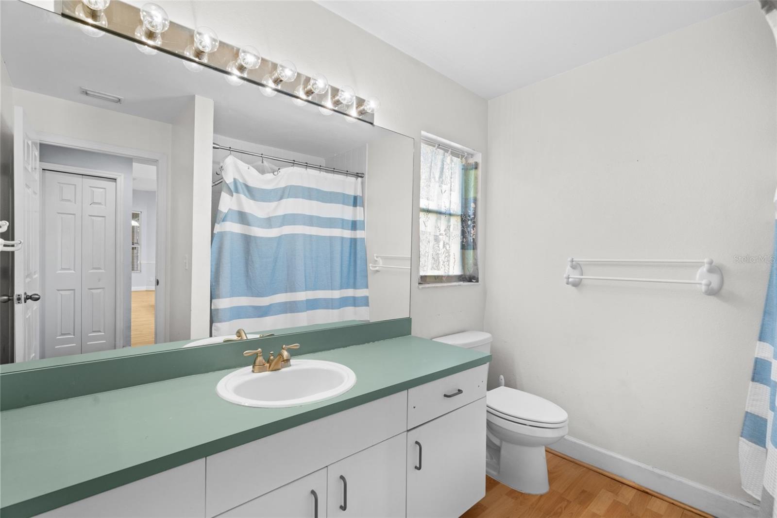 PIPERS MEADOW - Residential
