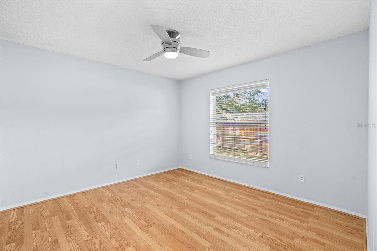 PIPERS MEADOW - Residential