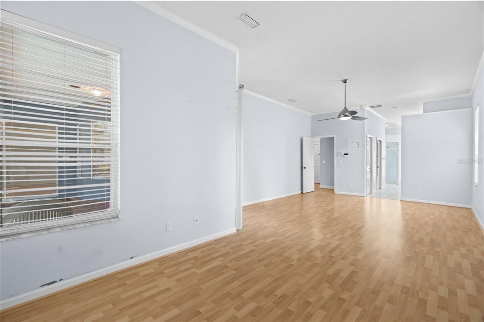PIPERS MEADOW - Residential