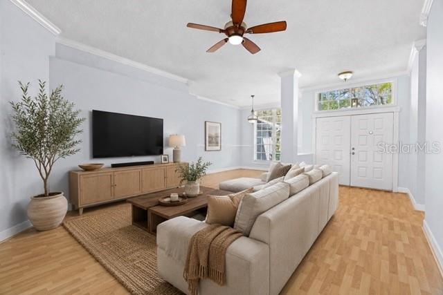 PIPERS MEADOW - Residential