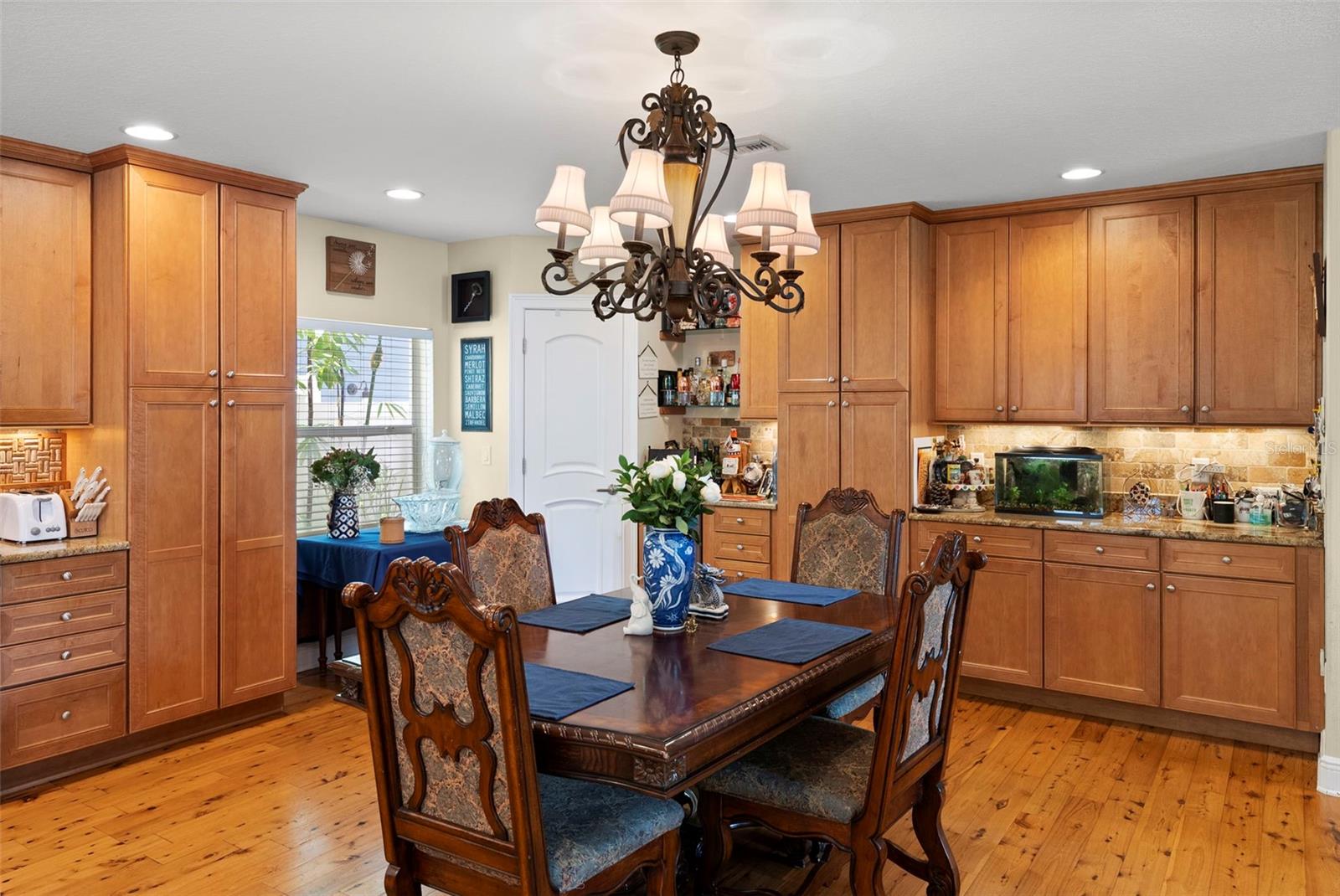 HIGHLAND TERRACE - Residential
