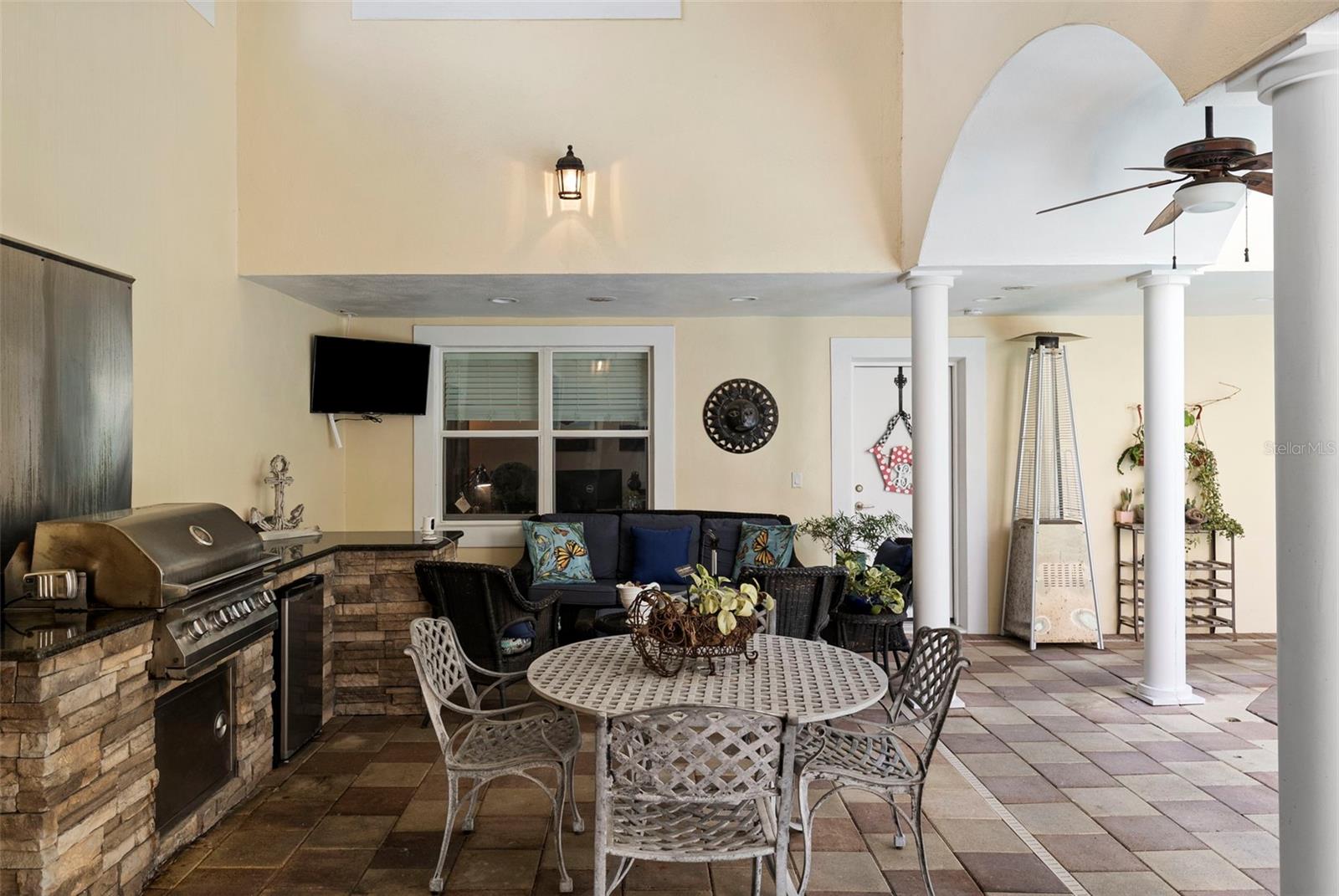 HIGHLAND TERRACE - Residential