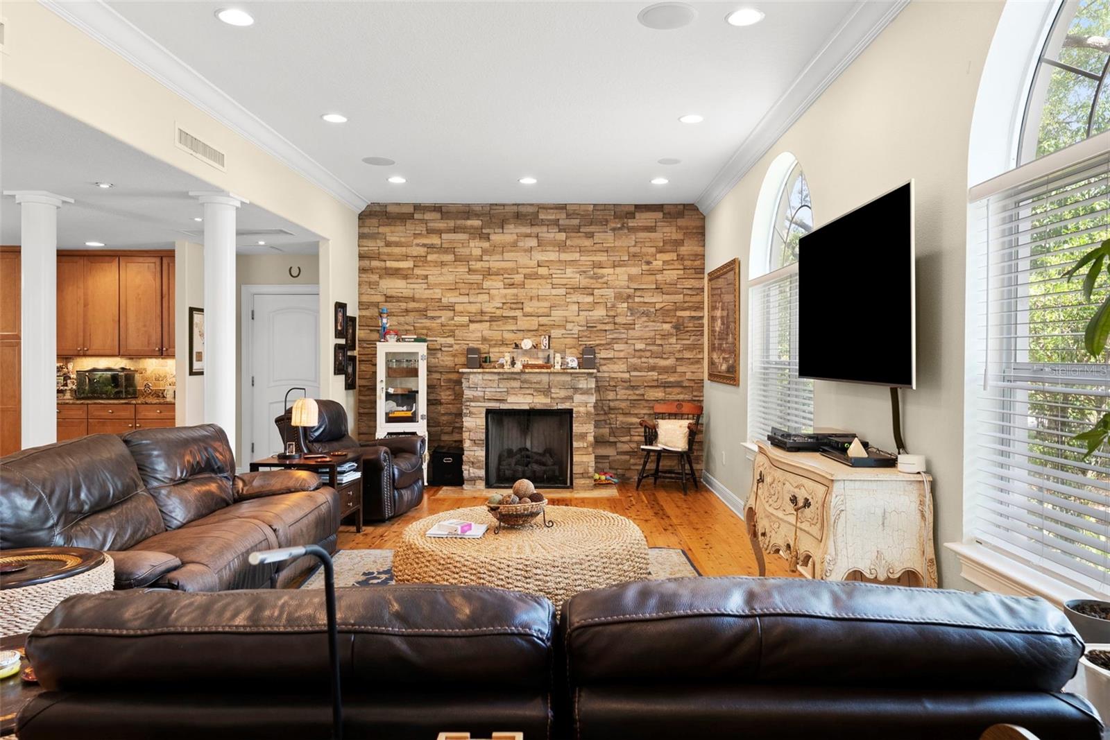 HIGHLAND TERRACE - Residential