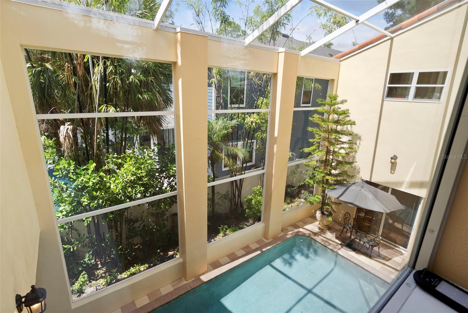 HIGHLAND TERRACE - Residential