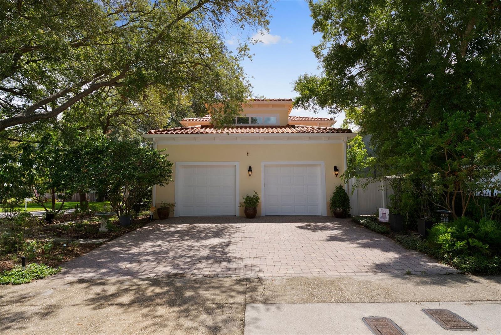 HIGHLAND TERRACE - Residential