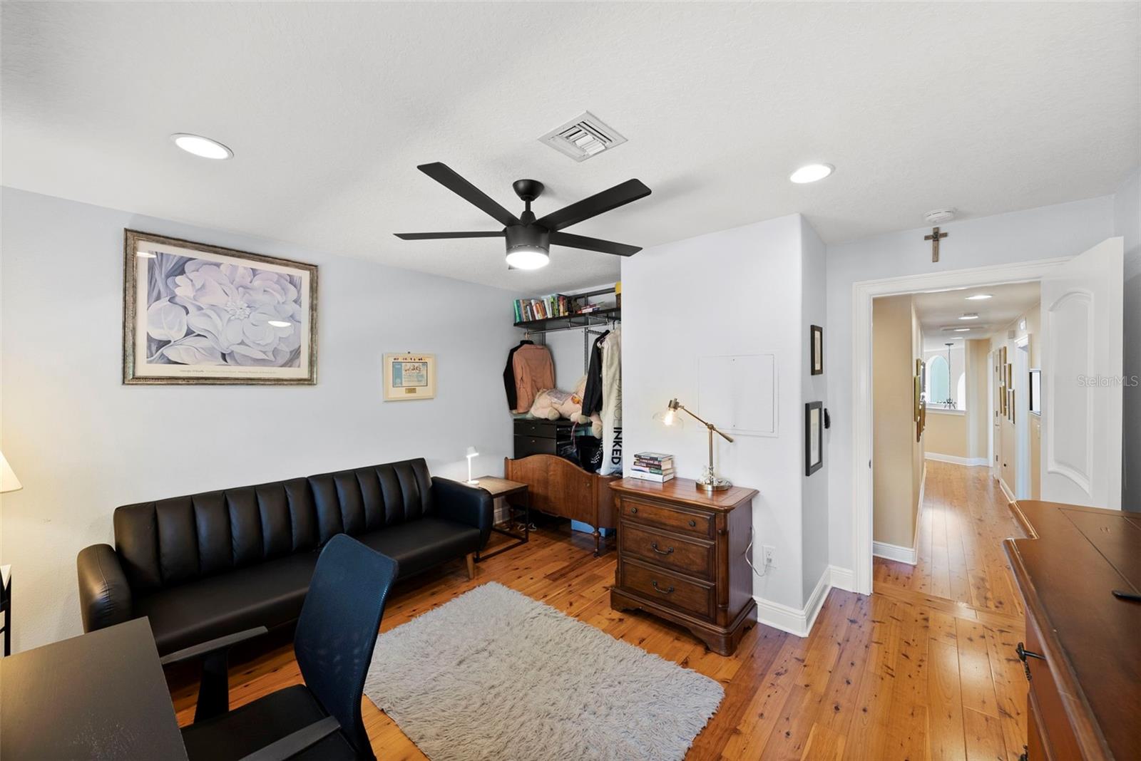 HIGHLAND TERRACE - Residential