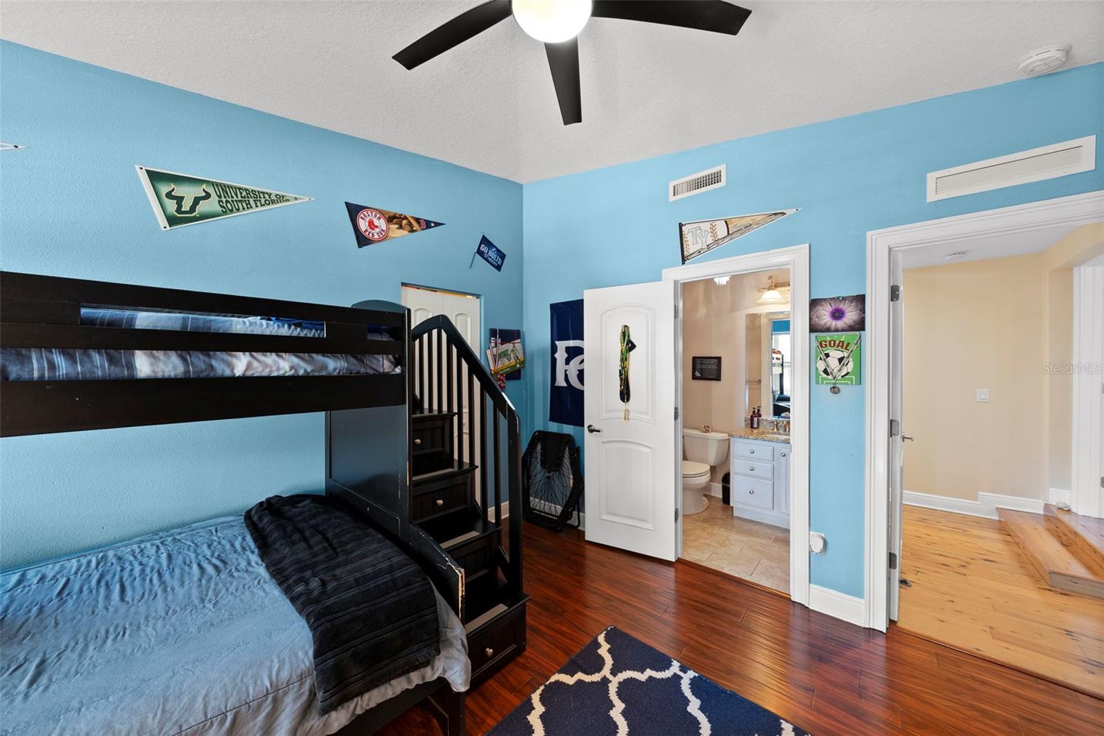 HIGHLAND TERRACE - Residential