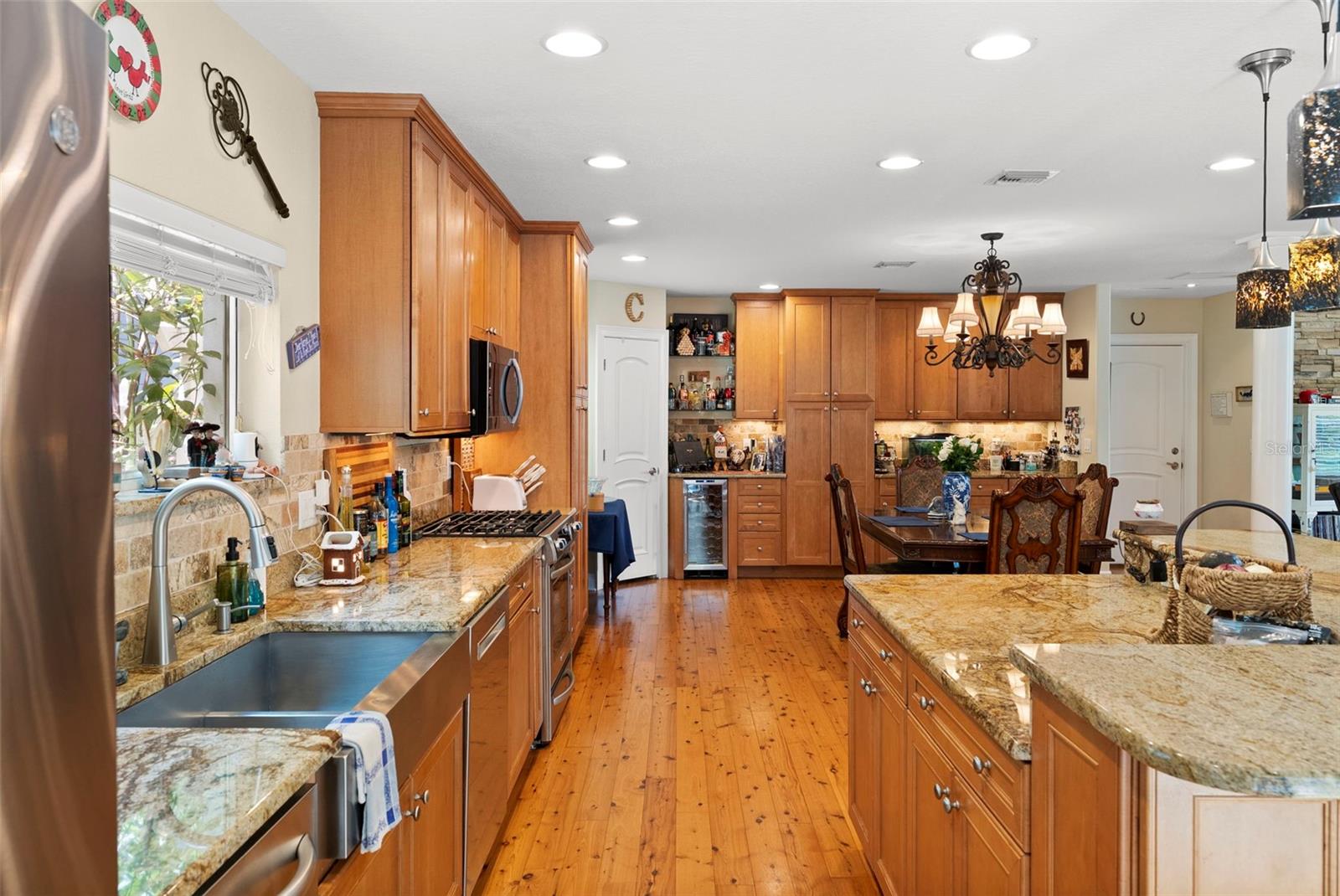 HIGHLAND TERRACE - Residential