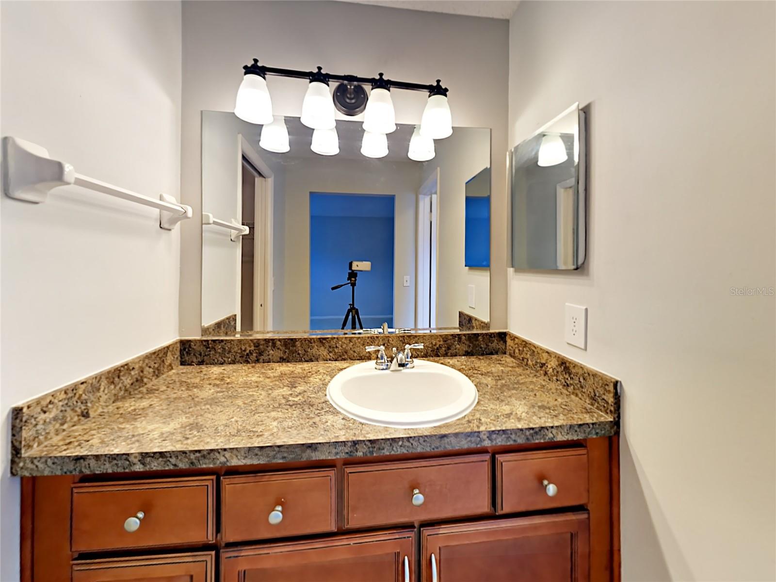 MEADOW WOODS VILLAGE 05 - Residential Lease