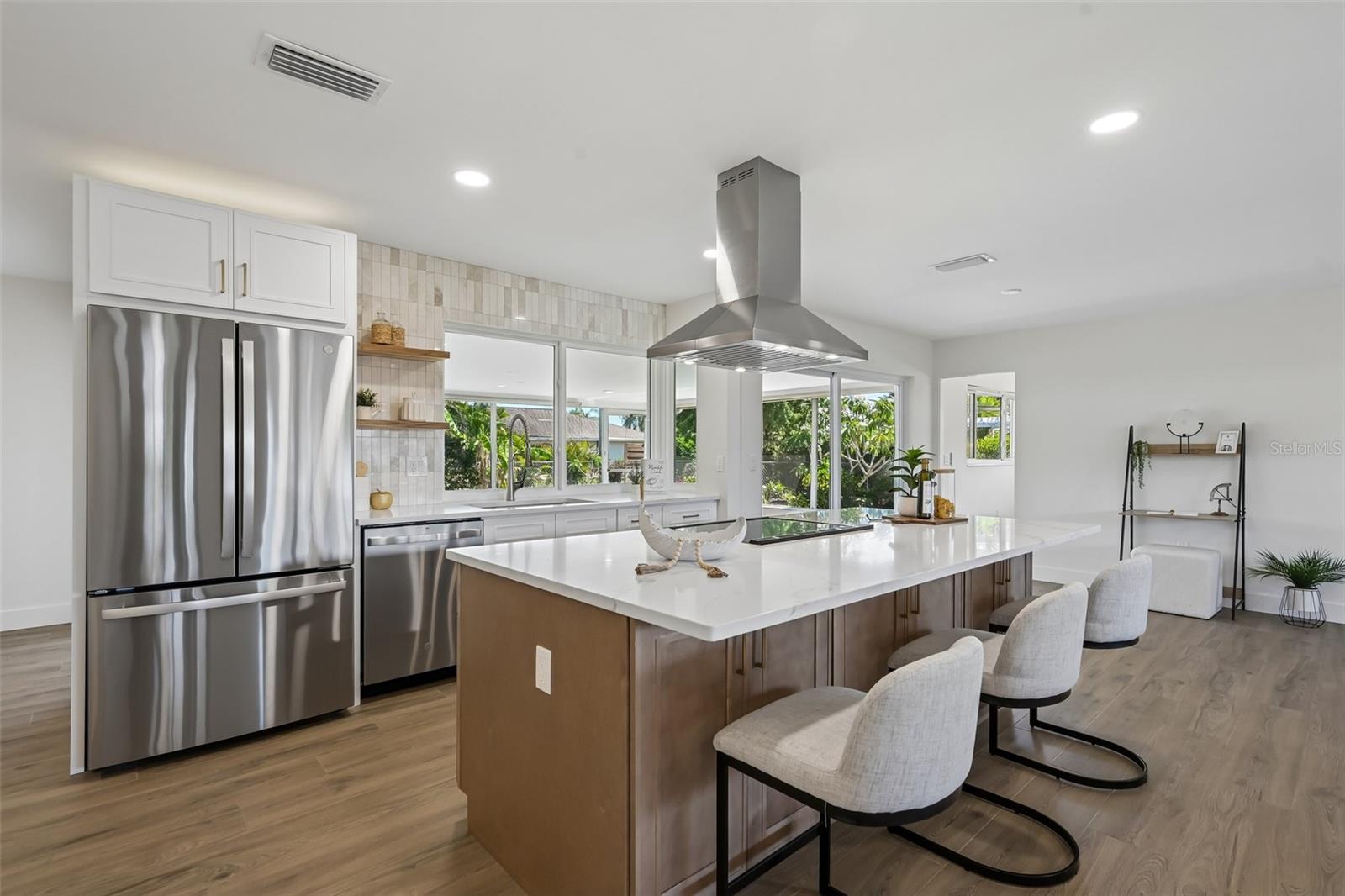 GULF GATE - Residential