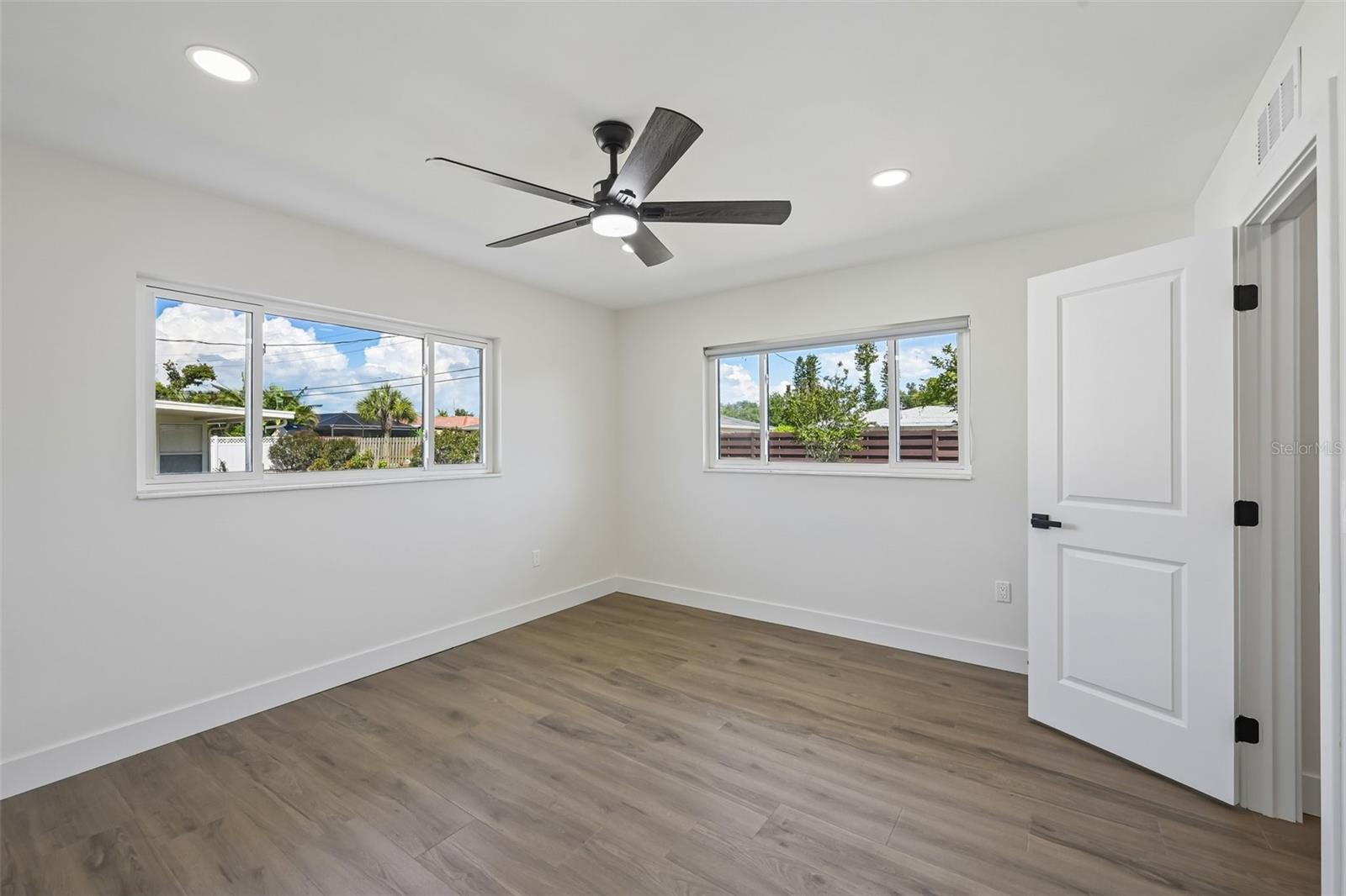 GULF GATE - Residential