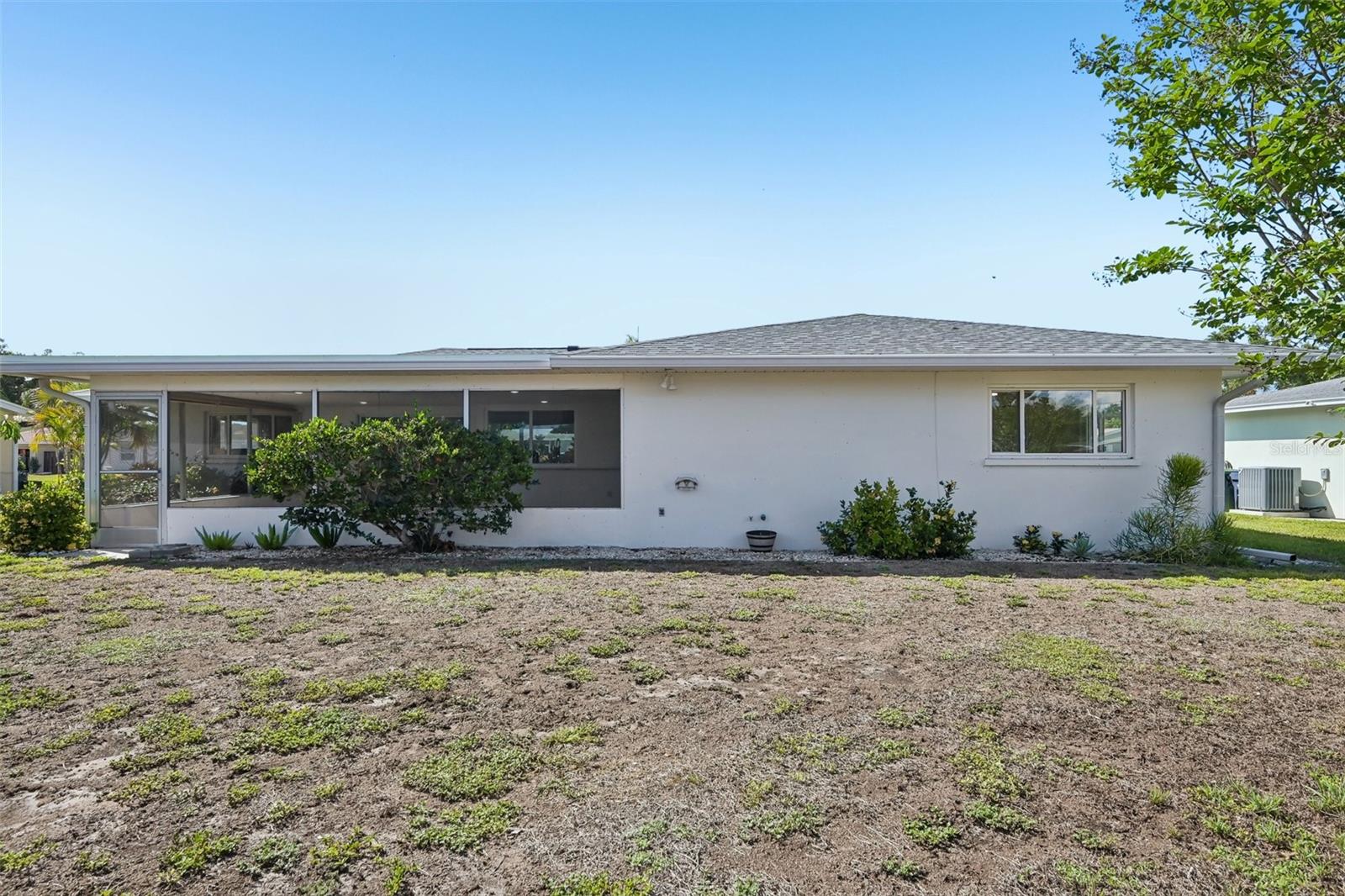 GULF GATE - Residential