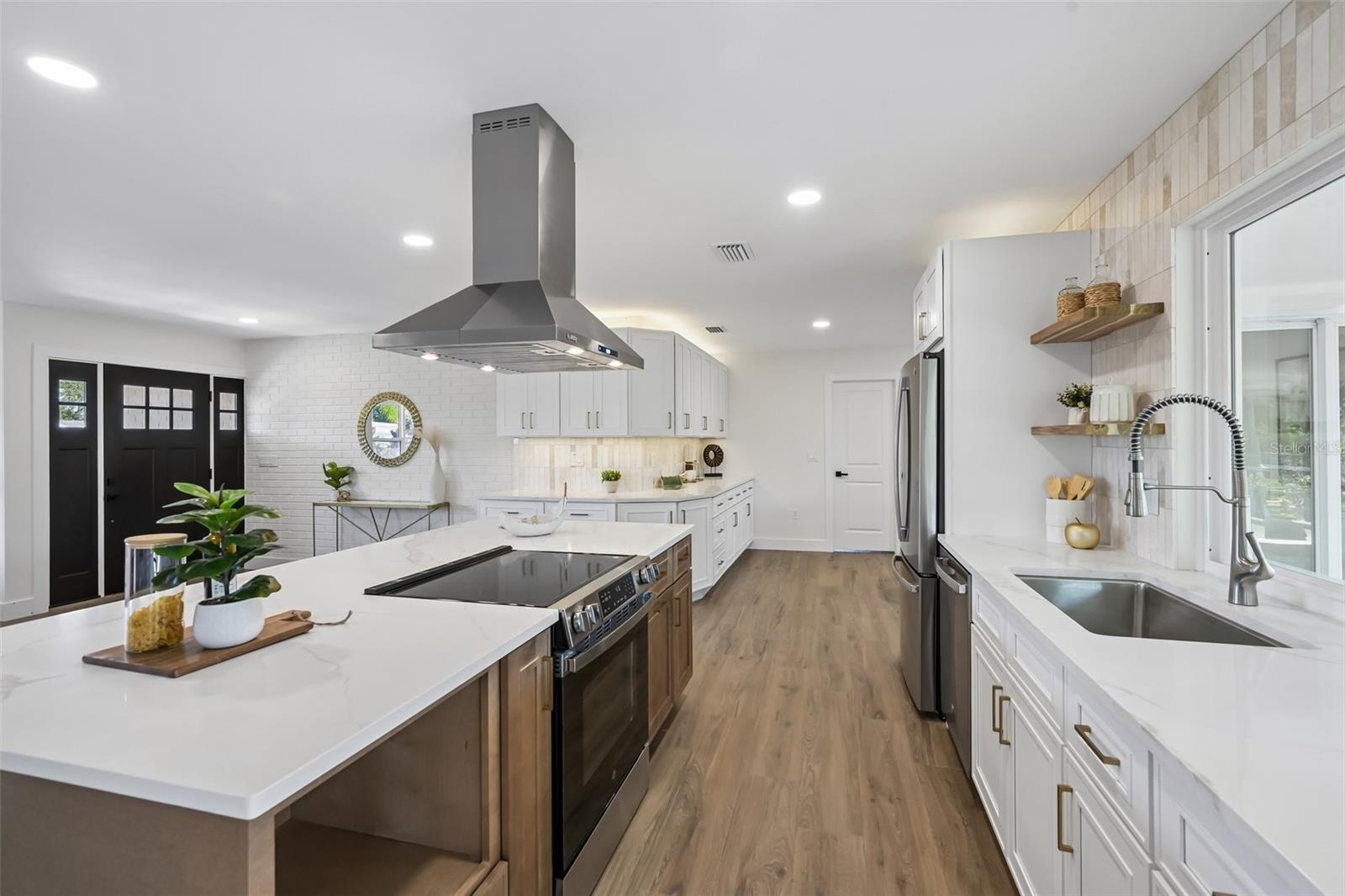 GULF GATE - Residential