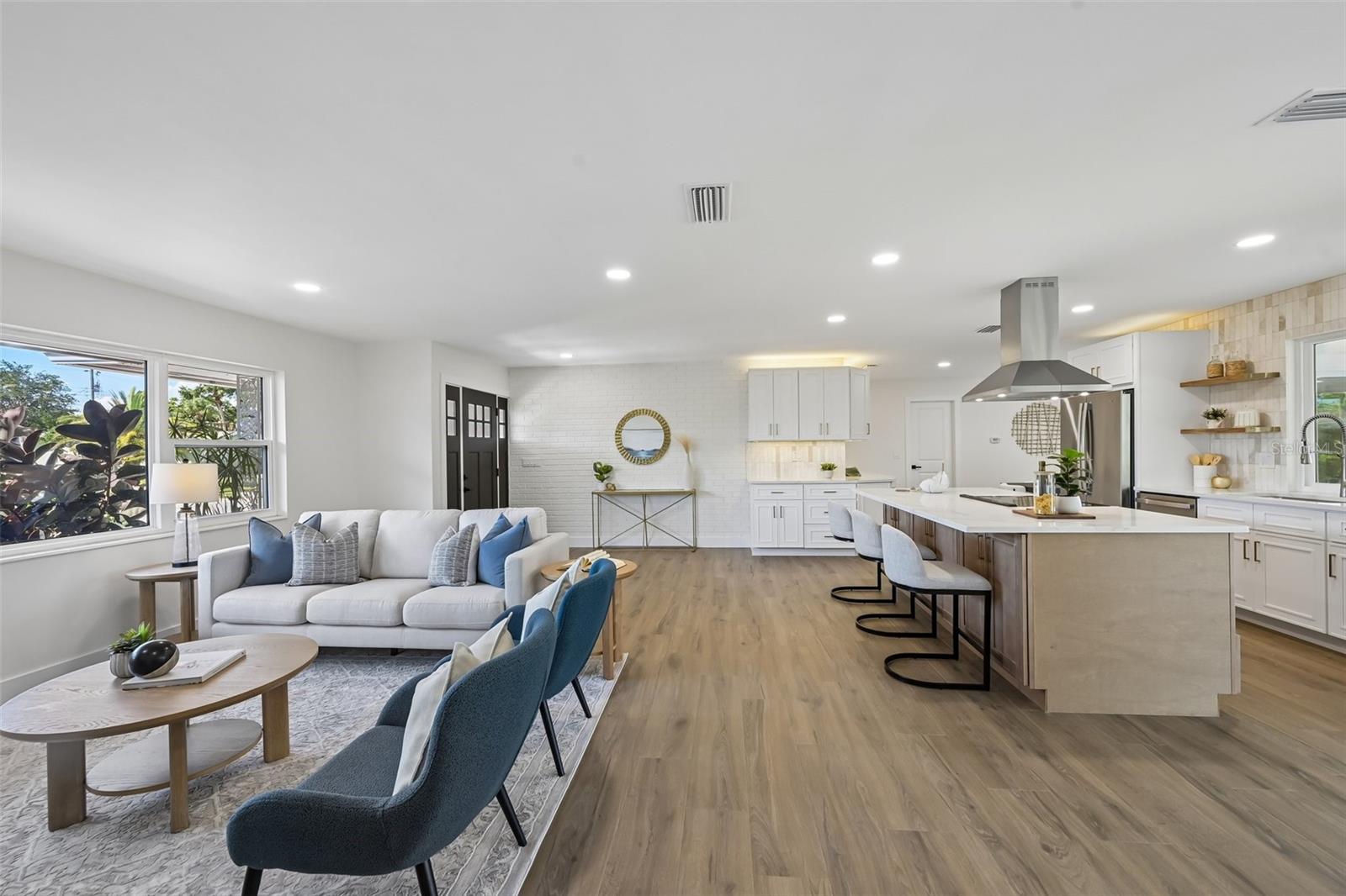 GULF GATE - Residential