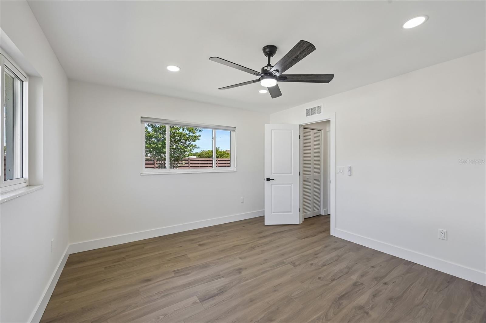 GULF GATE - Residential