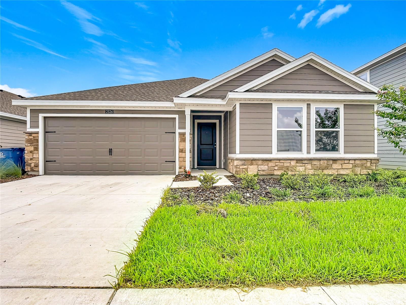 CROSSWINDS EAST PH 1 - Residential Lease