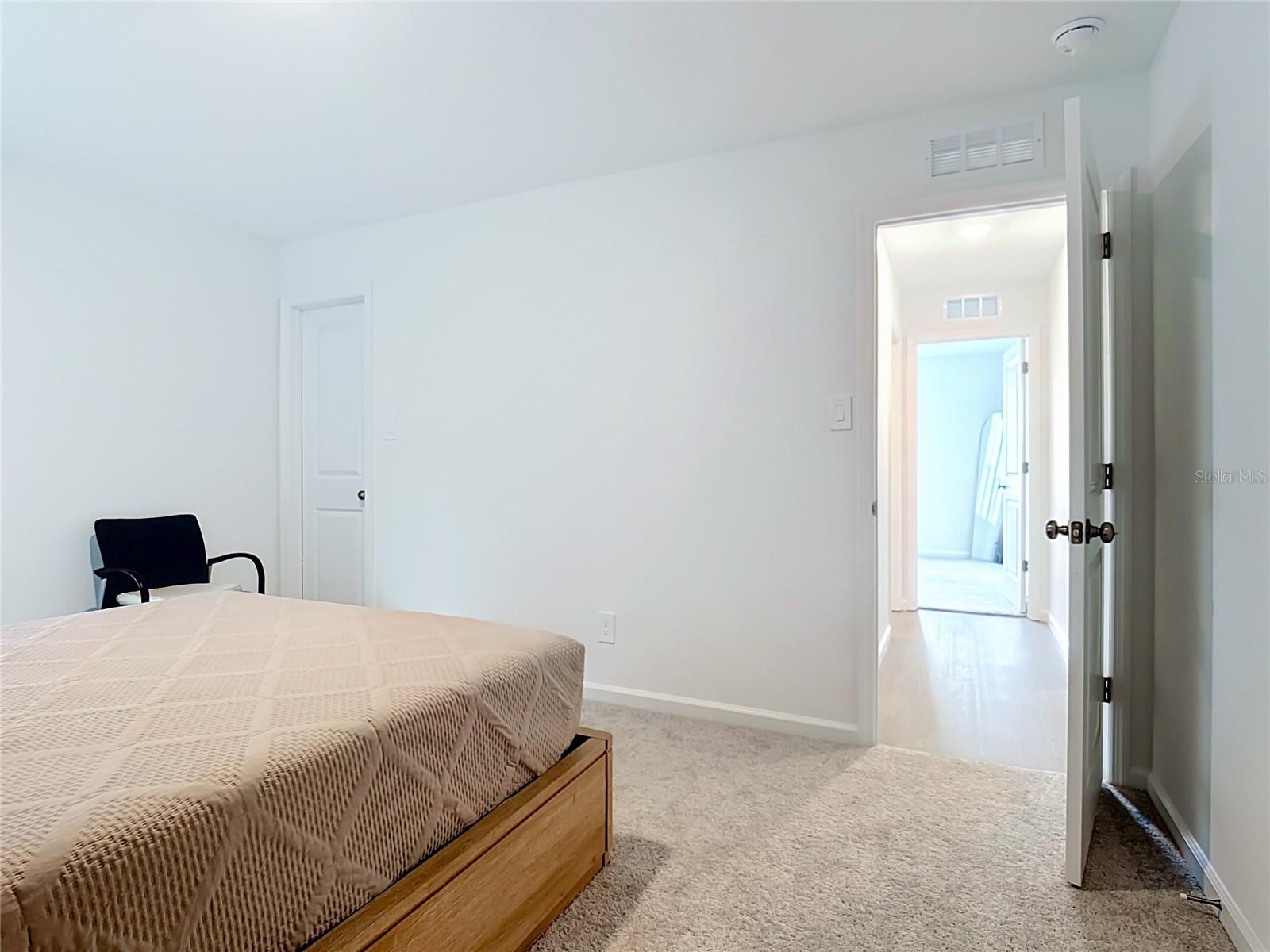 CROSSWINDS EAST PH 1 - Residential Lease