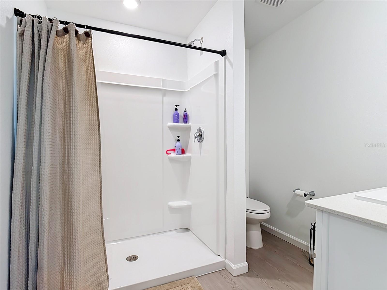 CROSSWINDS EAST PH 1 - Residential Lease