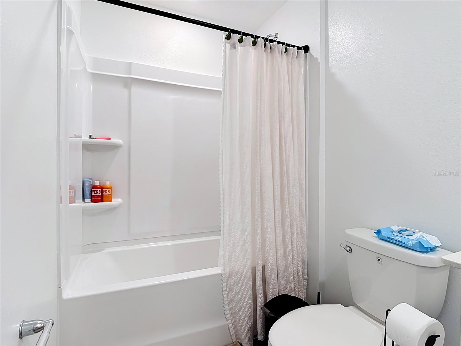 CROSSWINDS EAST PH 1 - Residential Lease