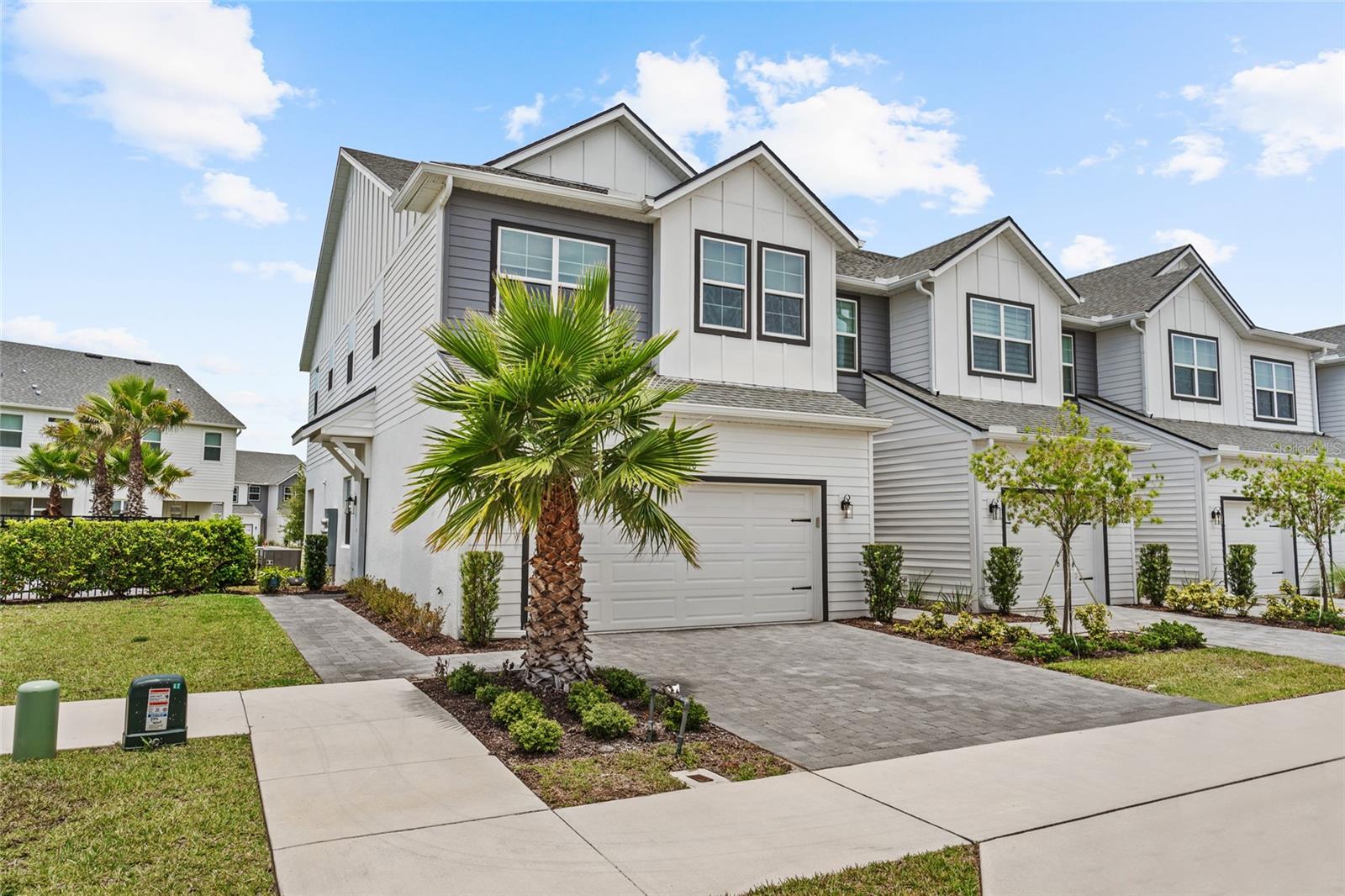 BRENTWOOD LANDING - Residential