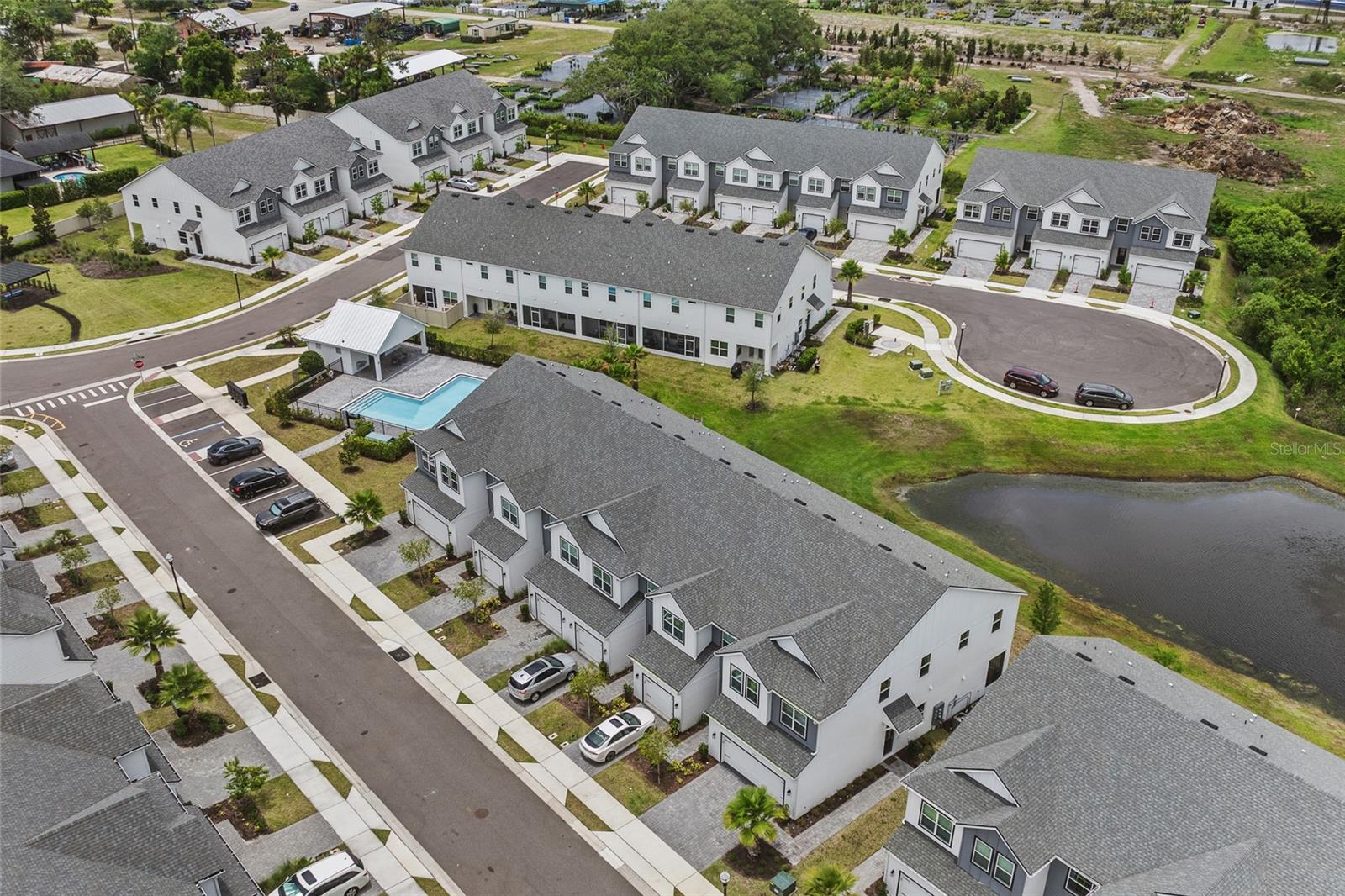 BRENTWOOD LANDING - Residential