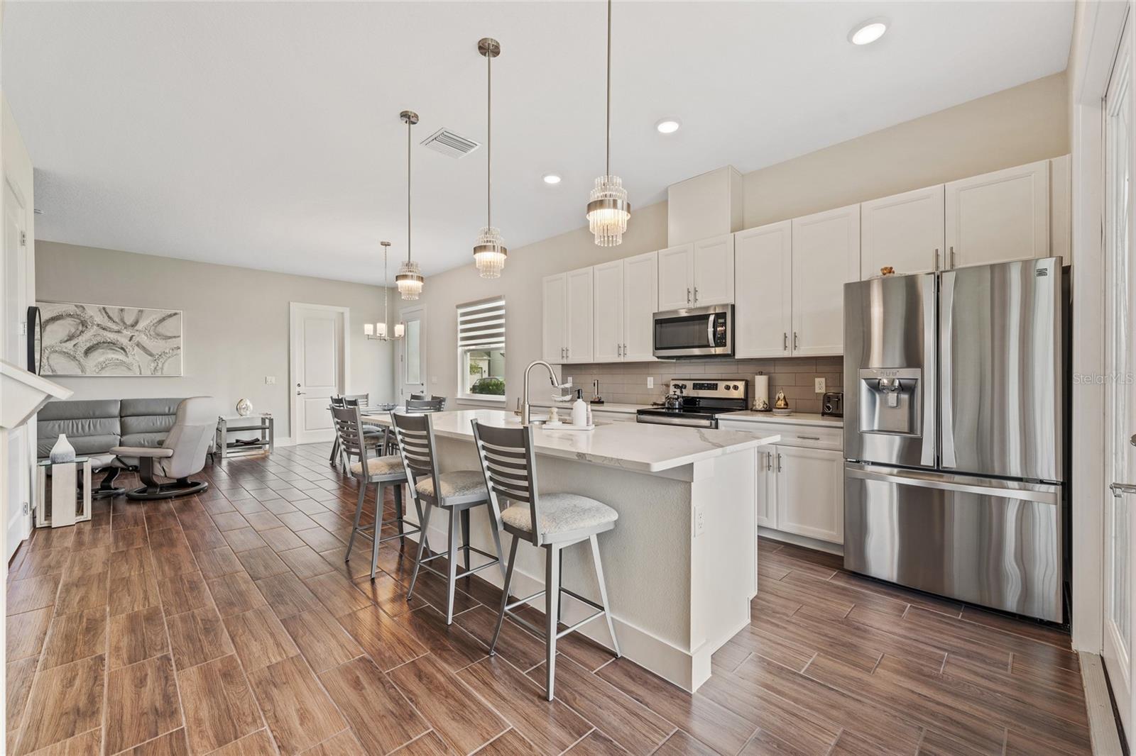 BRENTWOOD LANDING - Residential