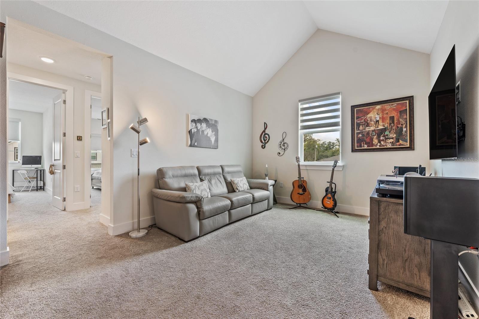 BRENTWOOD LANDING - Residential