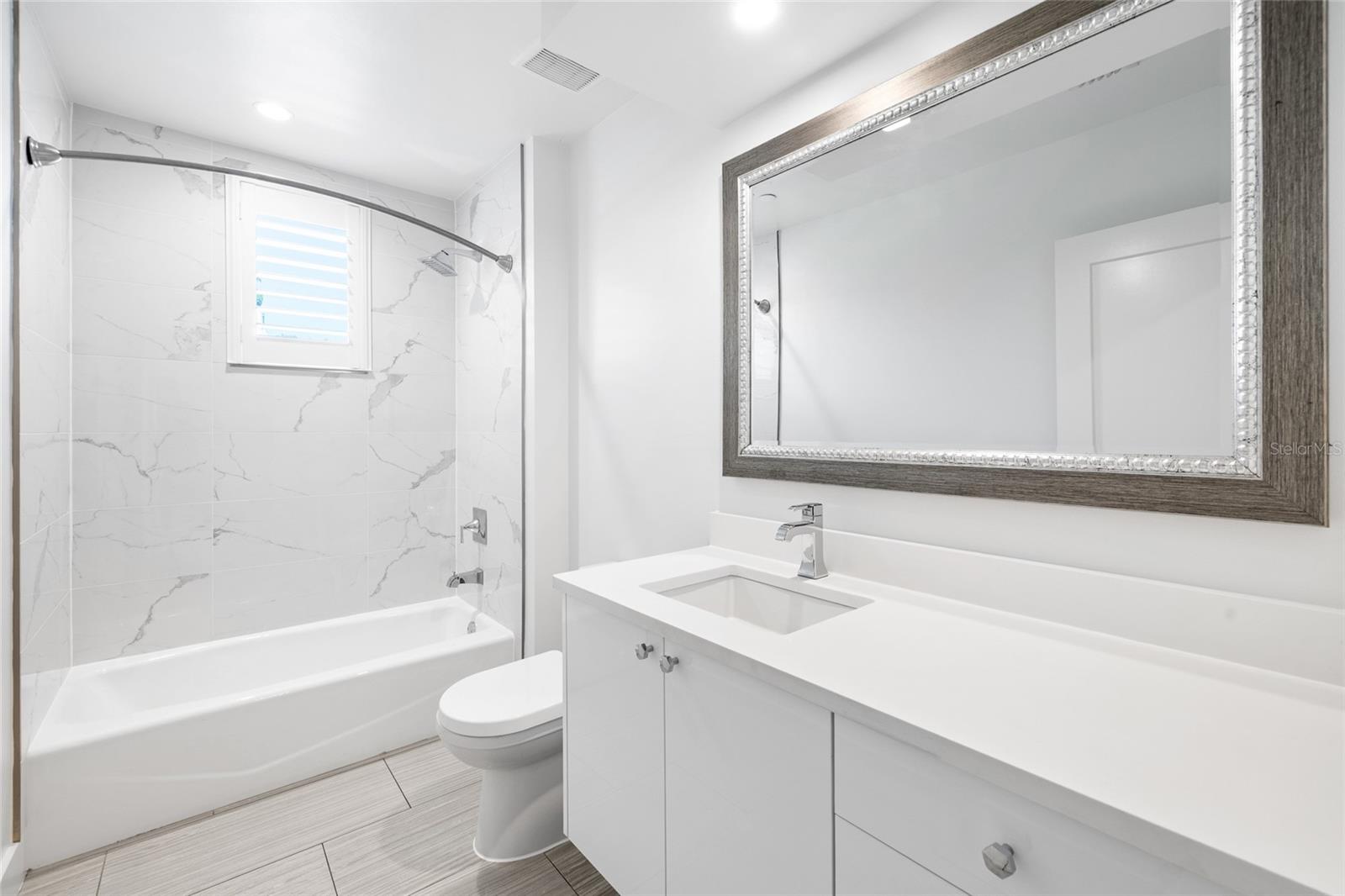 BAYSHORE SEVEN TWNHMS - Residential