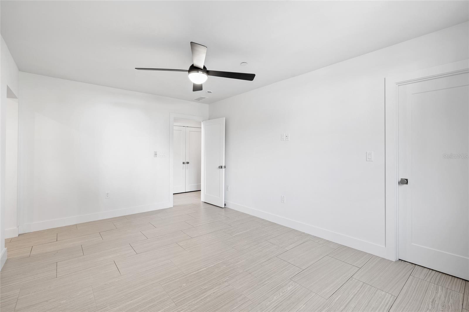 BAYSHORE SEVEN TWNHMS - Residential