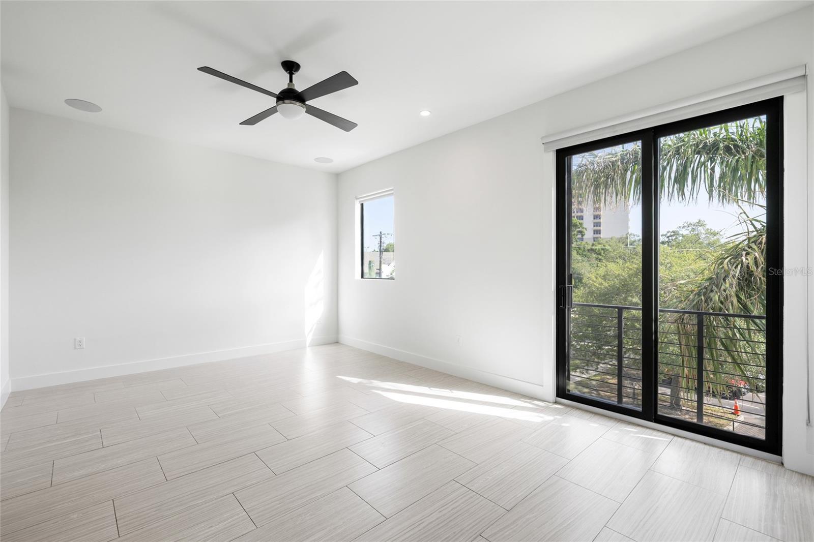 BAYSHORE SEVEN TWNHMS - Residential
