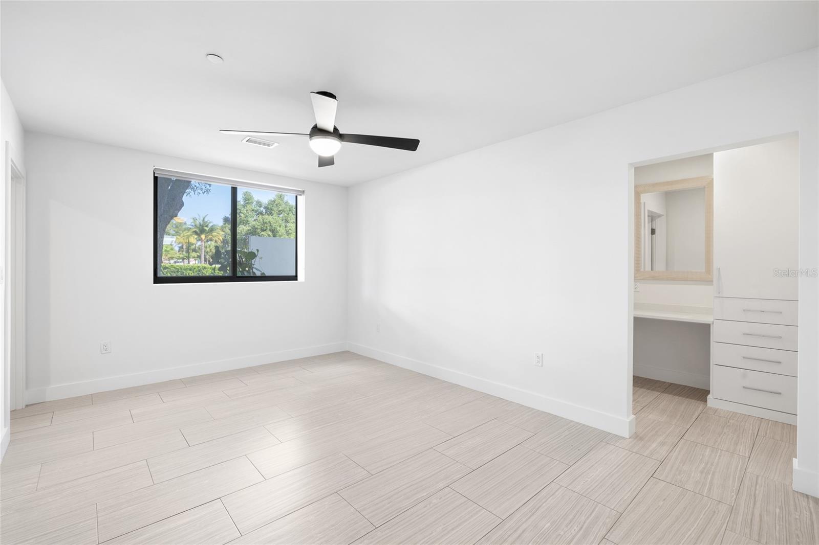 BAYSHORE SEVEN TWNHMS - Residential