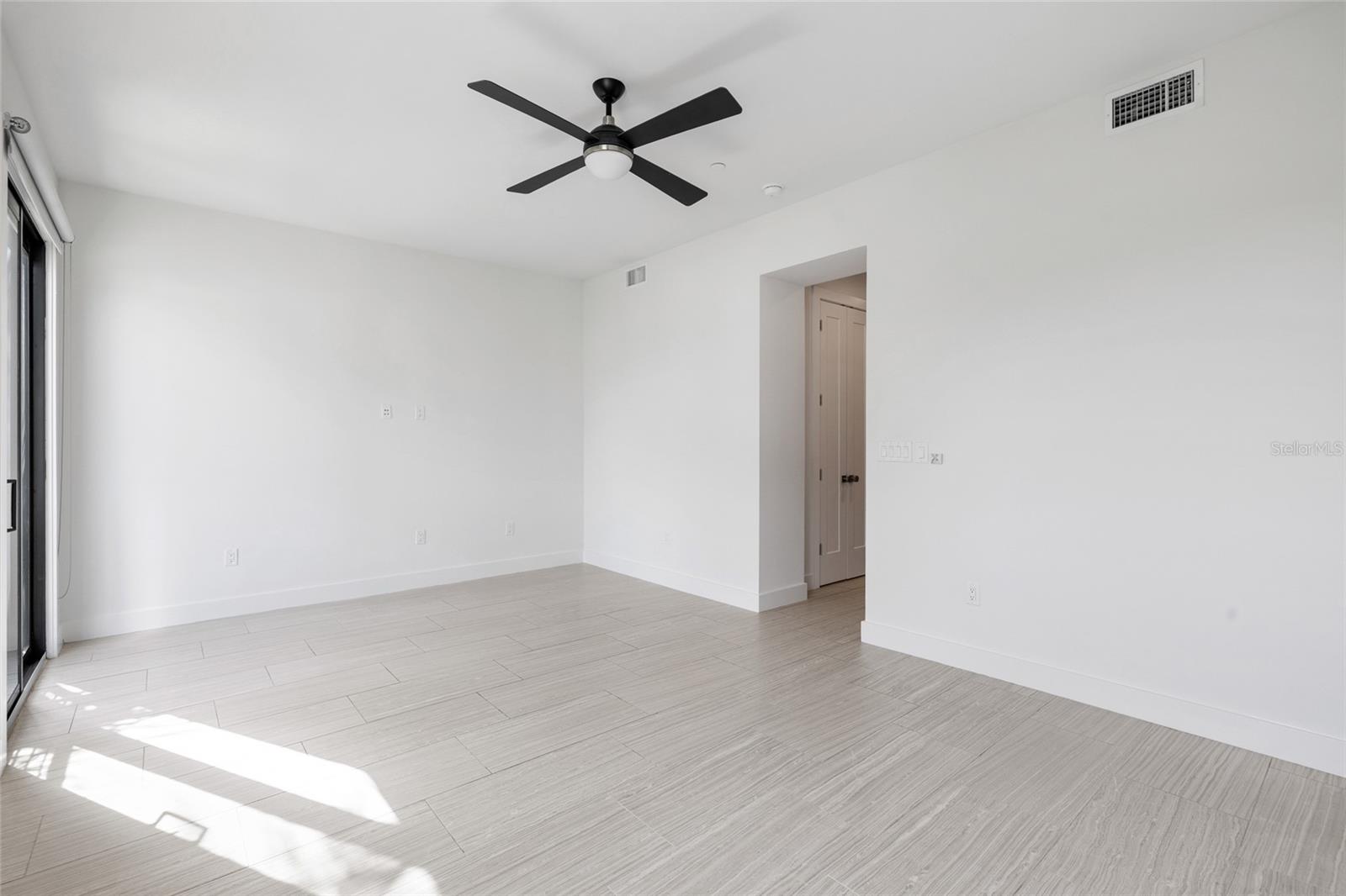 BAYSHORE SEVEN TWNHMS - Residential