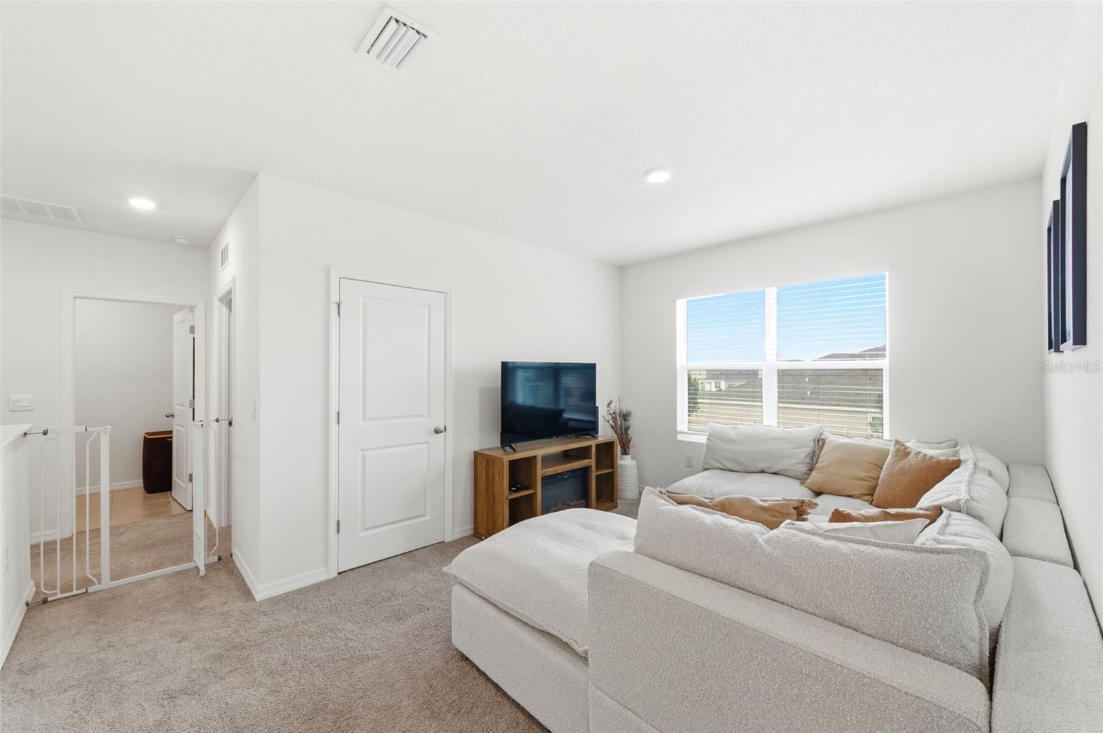 EPPERSON RANCH NORTH POD F PH - Residential
