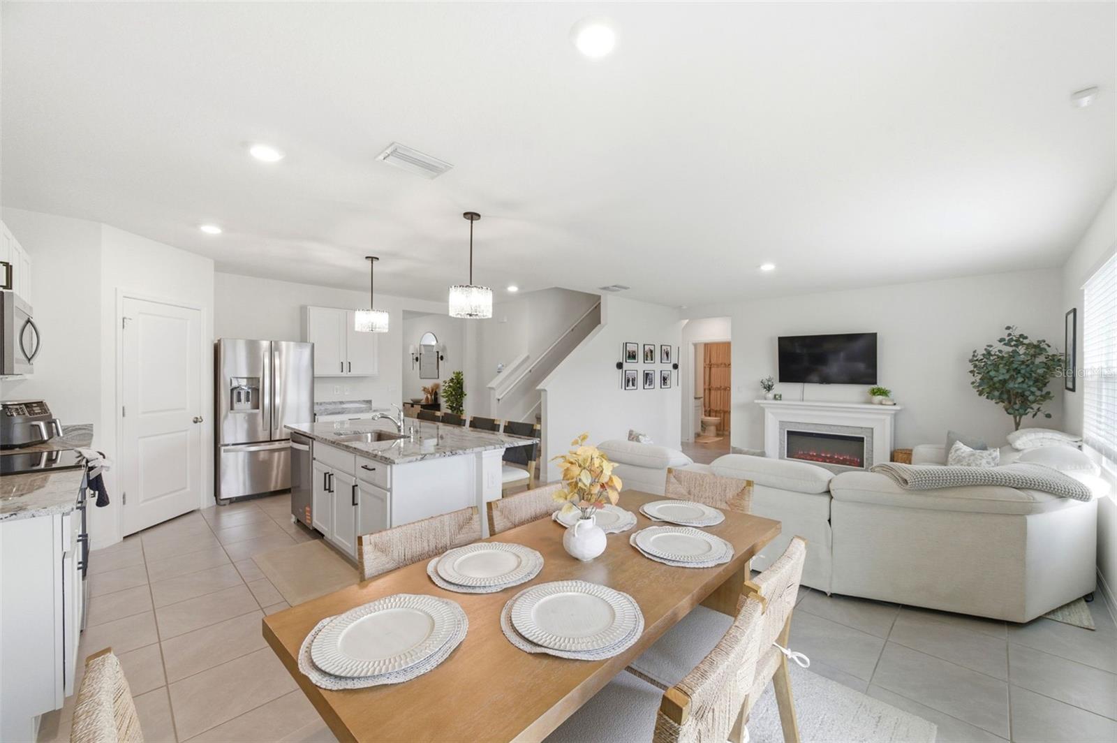 EPPERSON RANCH NORTH POD F PH - Residential