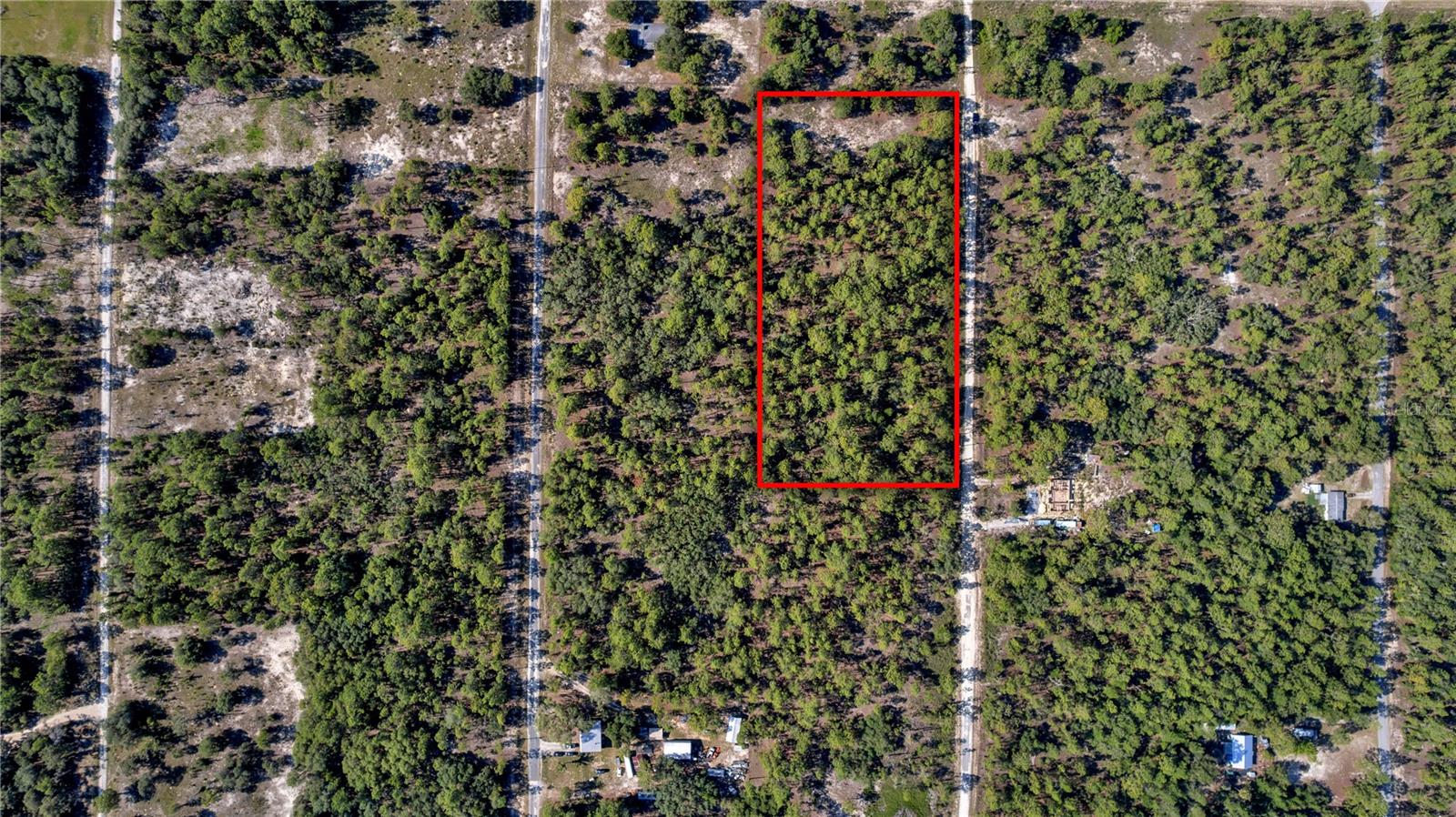 RAINBOW LAKES ESTATE - Land