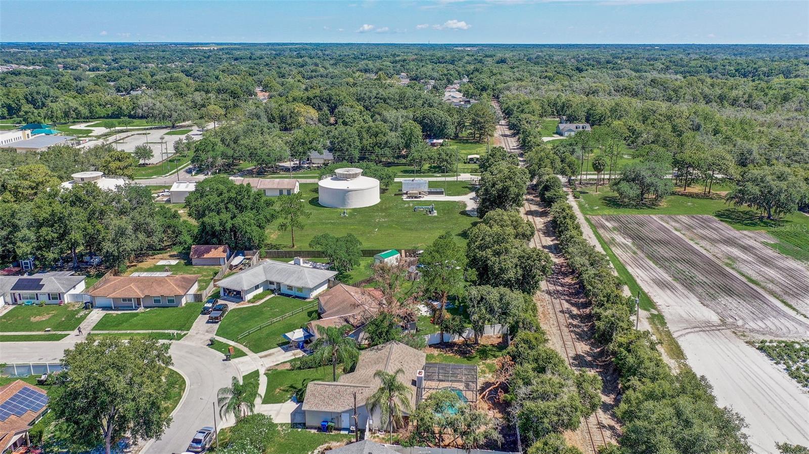 FOREST OAKS UT 1 - Residential