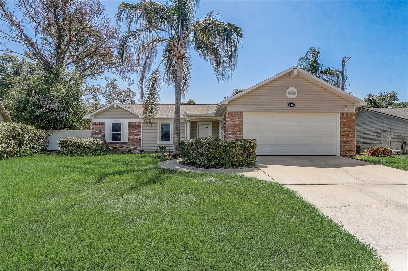 FOREST OAKS UT 1 - Residential