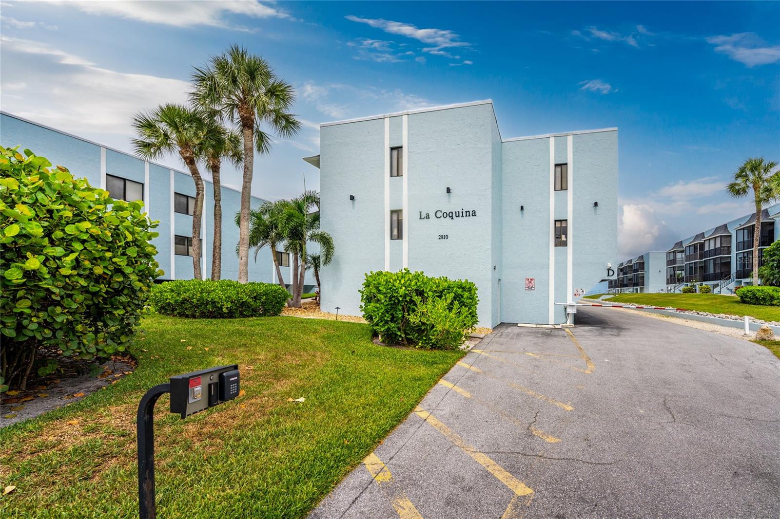 LACOQUINA BEACH BLDG D - Residential