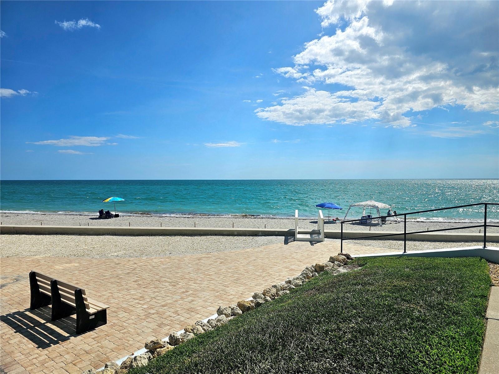 LACOQUINA BEACH BLDG D - Residential
