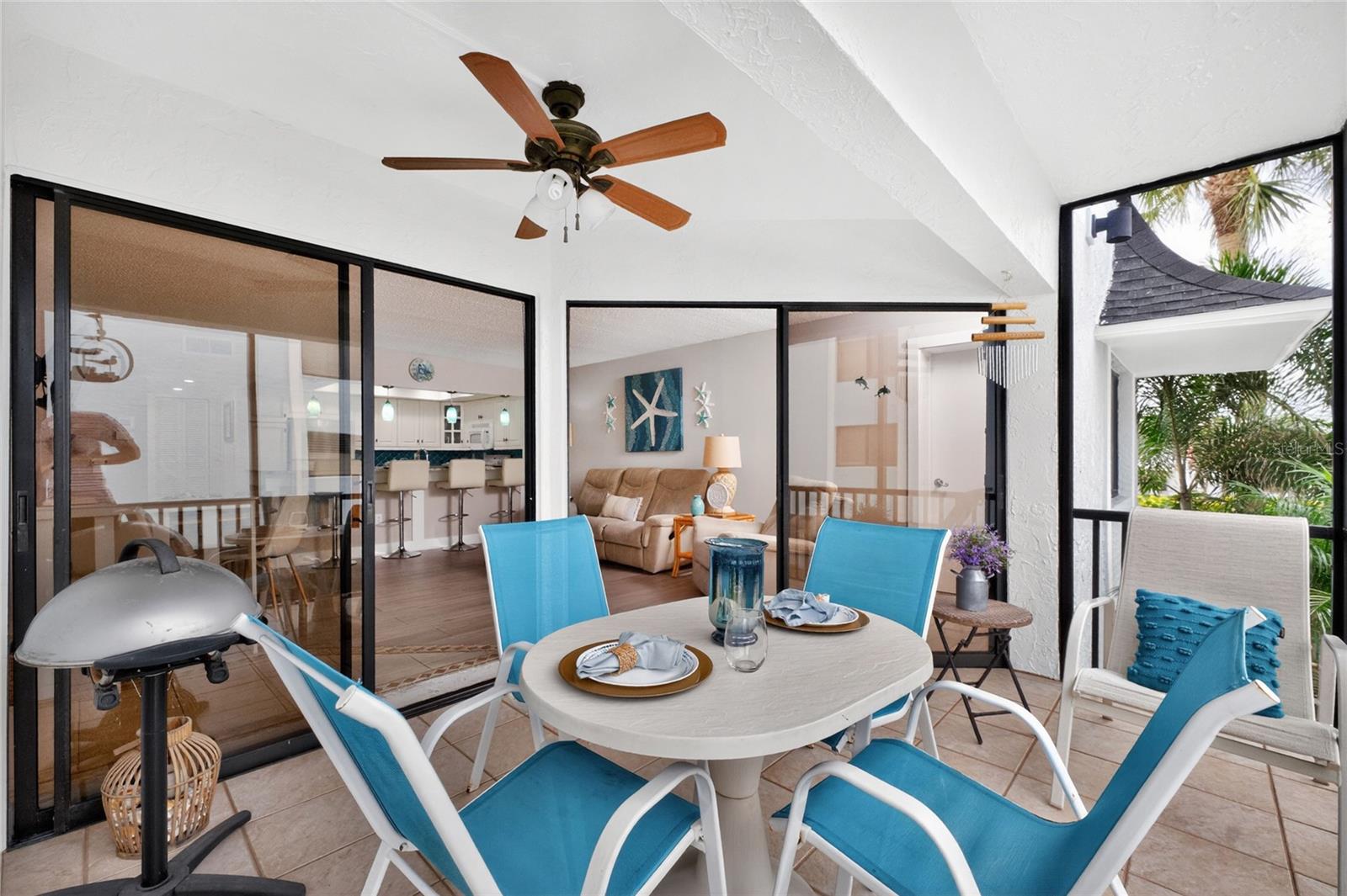 LACOQUINA BEACH BLDG D - Residential