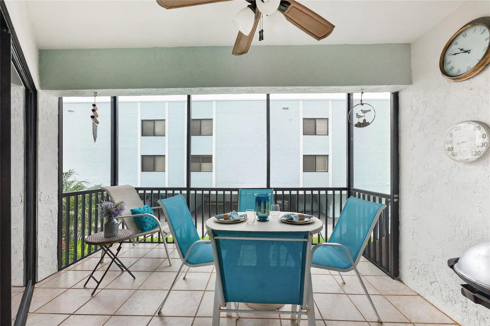 LACOQUINA BEACH BLDG D - Residential