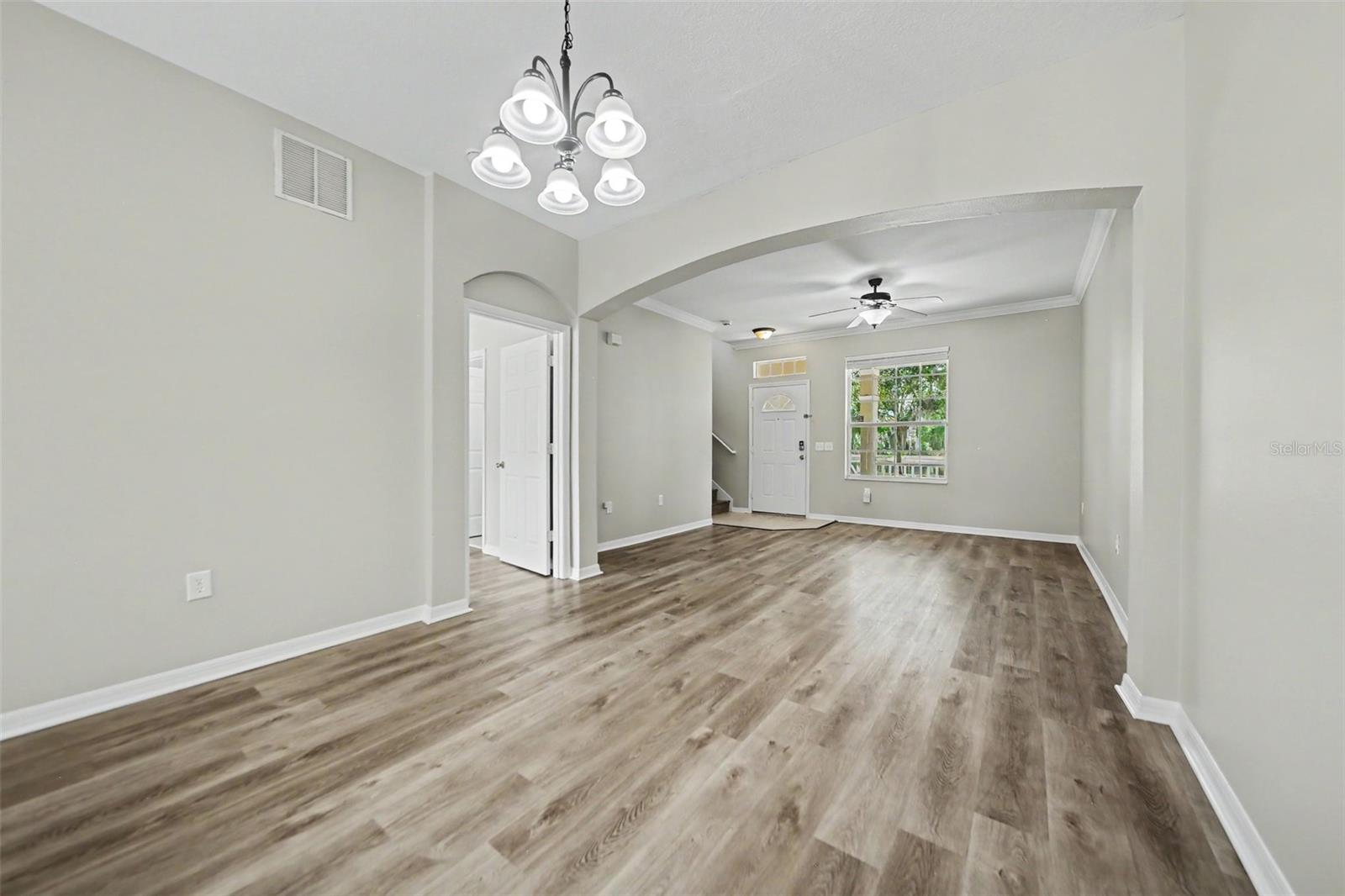 TENNYSON PK/SUMMERPORT - Residential