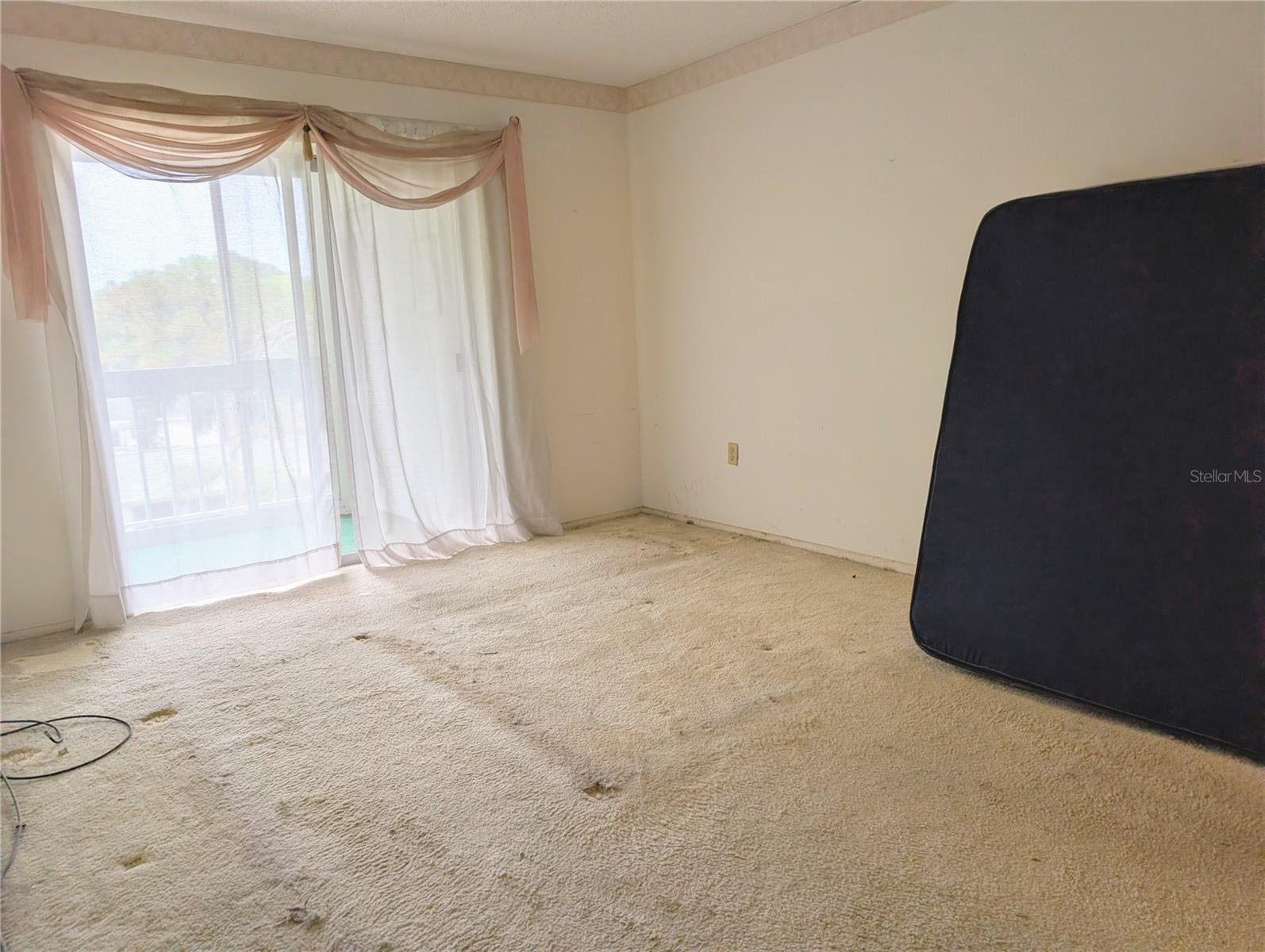 BAYSHORE ON THE LAKE APTS II SEC 3 - Residential