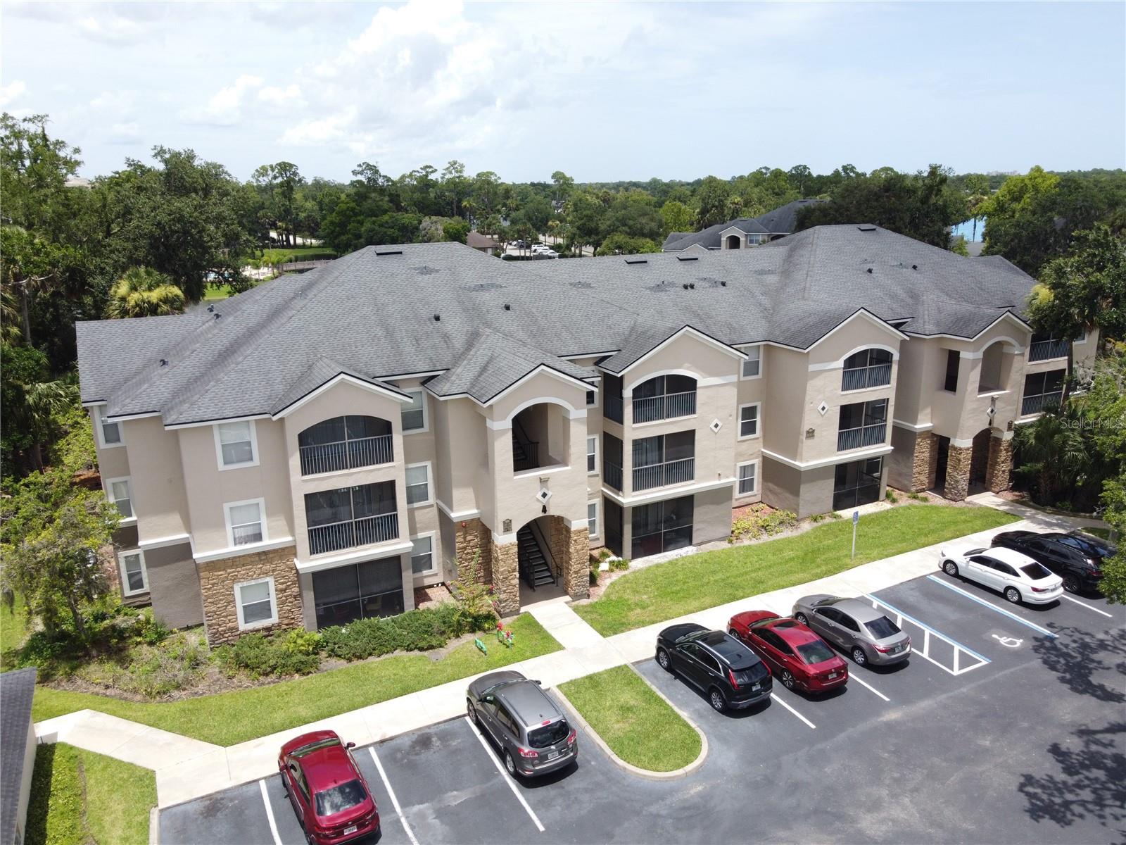 VILLAGGIO ON LAKES - Residential