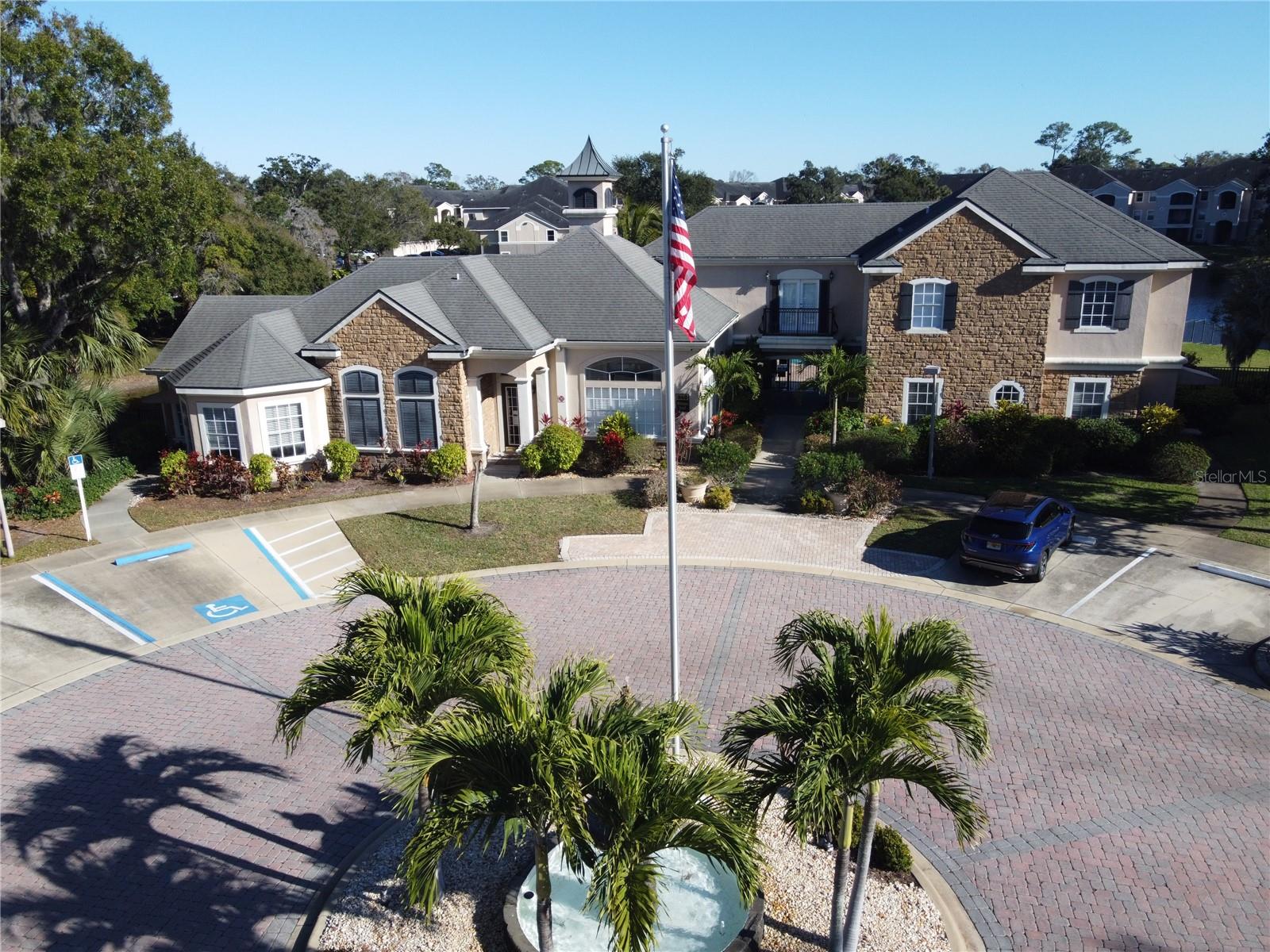 **BEST CORNER UNIT**DIRECT LAKEFRONT VIEW in the LUXURY and GATED Villaggio on the Lakes Condominium**3 Beds X 2 Baths with screened in balcony overlooking the Lake**Split Plan**Each room has it own Walk-in Closet**BRAND NEW SS APPLIANCES** NEWER AC UNIT **NEWER LUXURY VINYL FLOORING** Laundry room is located in the Hallway** CONDO FEES Includes: Basic Cable, INTERNET, Valet Trash "Garbage Pickup from the front of your unit'' You DON’T have to walk to the dumpster, Exterior Paint, Roof. It is GATED Condominium with pool, club House, Spa, Gym, Outdoor grilling area, Car wash. No parking fees. It is in the HEART OF PORT ORANGE. Walking distance to the shopping centers, Halifax Hospital, Banks, Bus station, 5 minutes to the BEACH...It is located in the BEST A+ rated school Zones “SPRUCE CREEK HIGH” Close to Palmer Chiropractic school, Pavilion shopping center! All measurements are approximate but not guaranteed. You don't want to miss it and HURRY UP ... Schedule a showing today and make this your next home! It WON'T Last long.