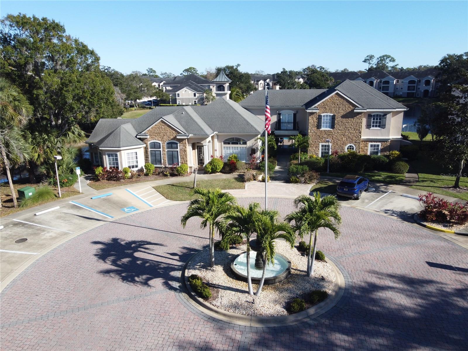 VILLAGGIO ON LAKES - Residential