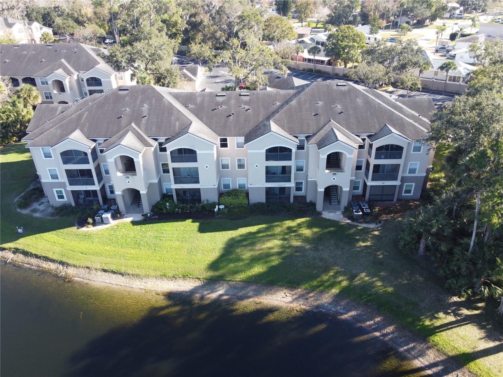 VILLAGGIO ON LAKES - Residential