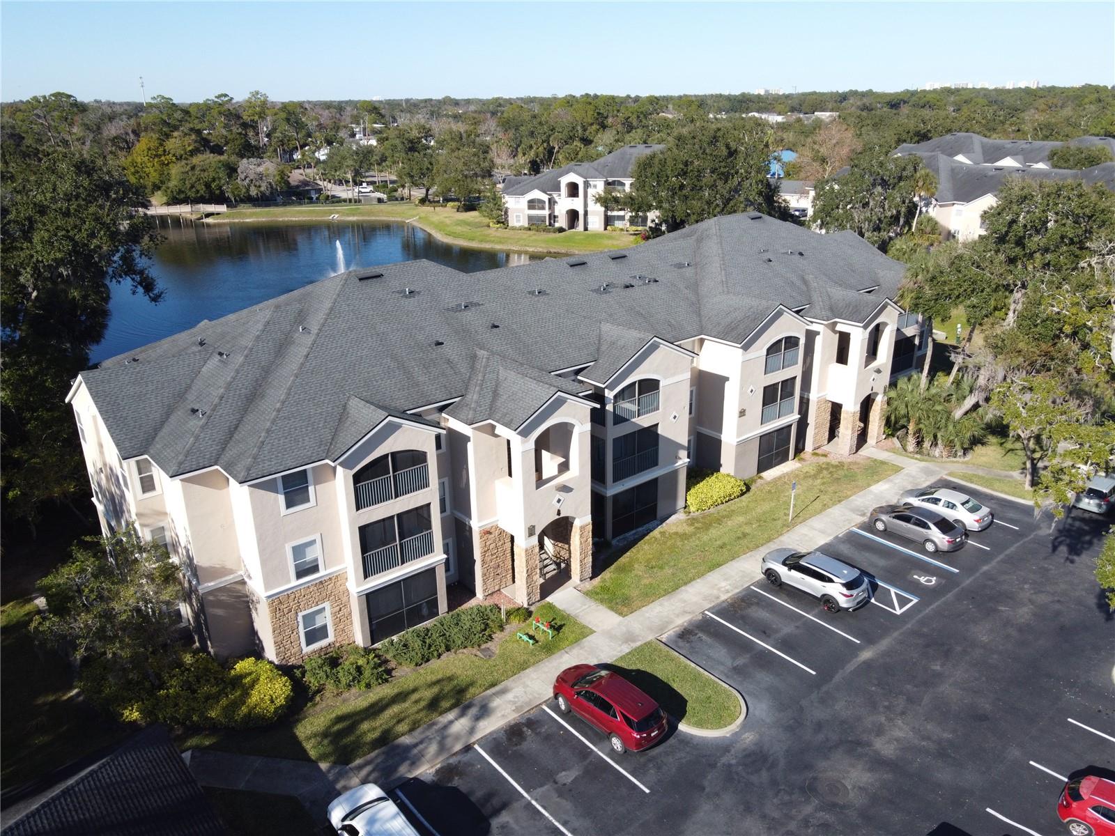 VILLAGGIO ON LAKES - Residential